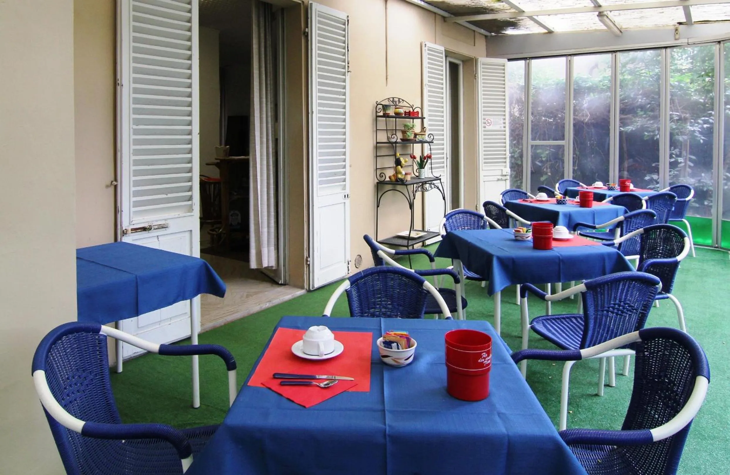 Breakfast in Hotel Garni Picnic