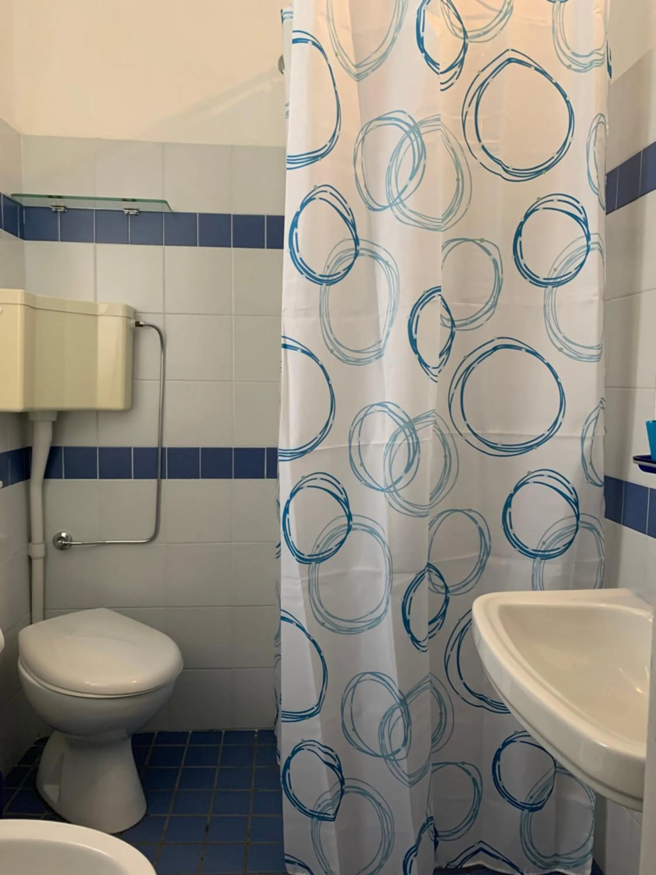 Bathroom in Hotel Garni Picnic