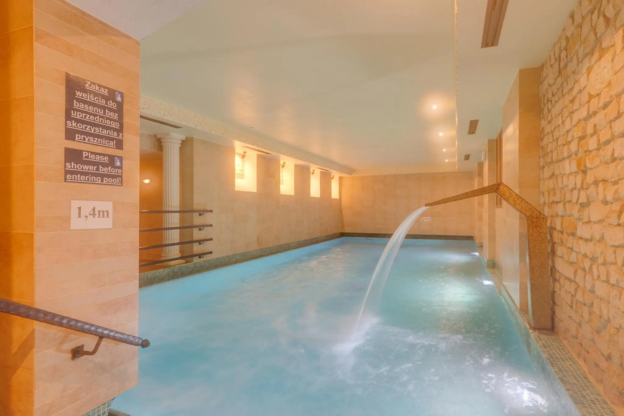 Swimming pool in Hotel Diament Arsenal Palace Katowice - Chorzów