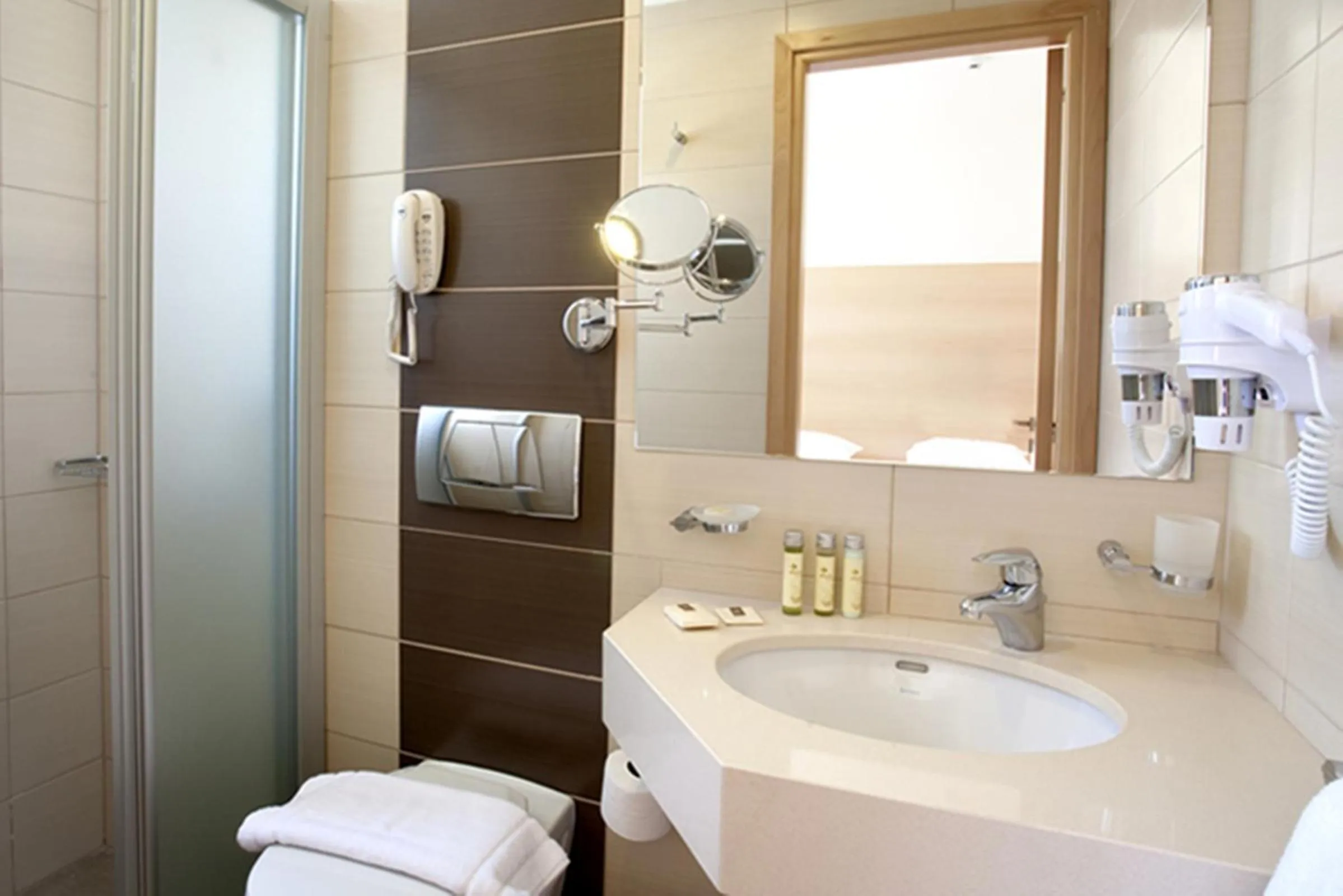 Bathroom in Island Blue Hotel