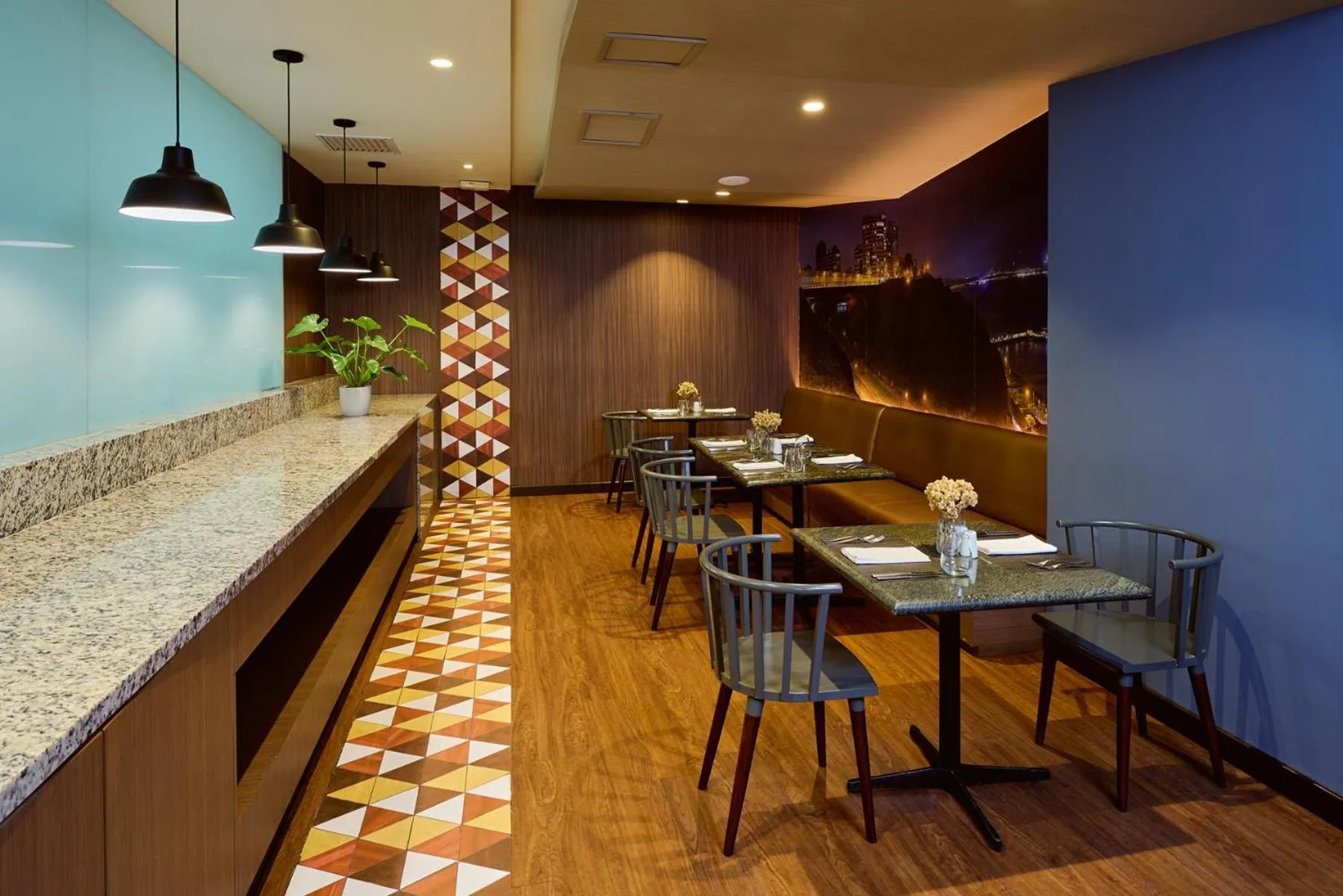 Restaurant/places to eat in Estelar Apartamentos Bellavista