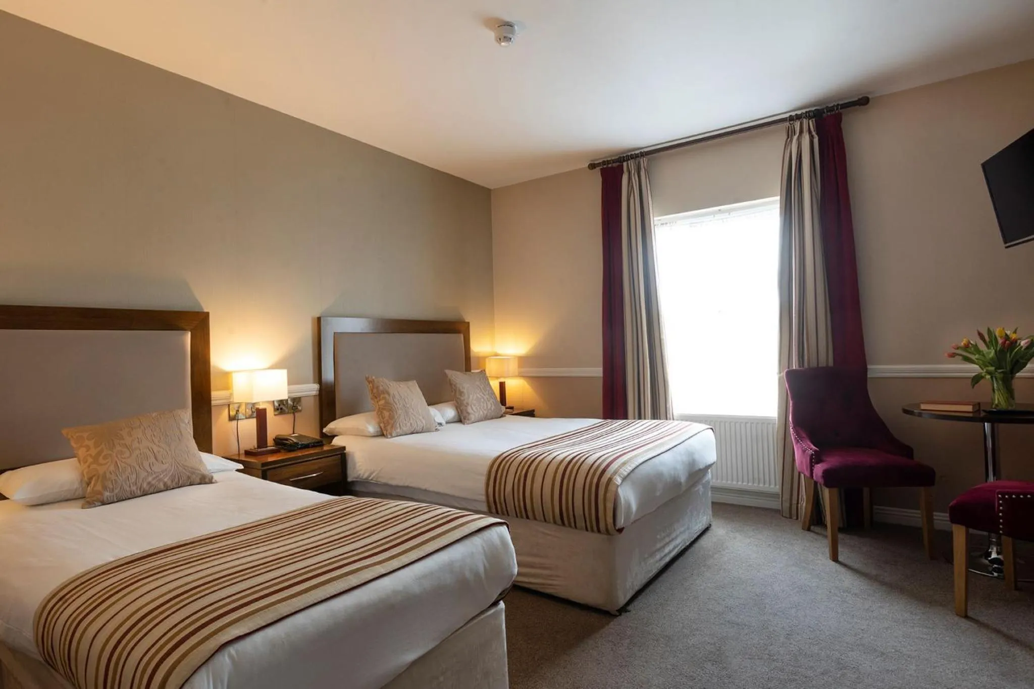 Bed in Cahir House Hotel