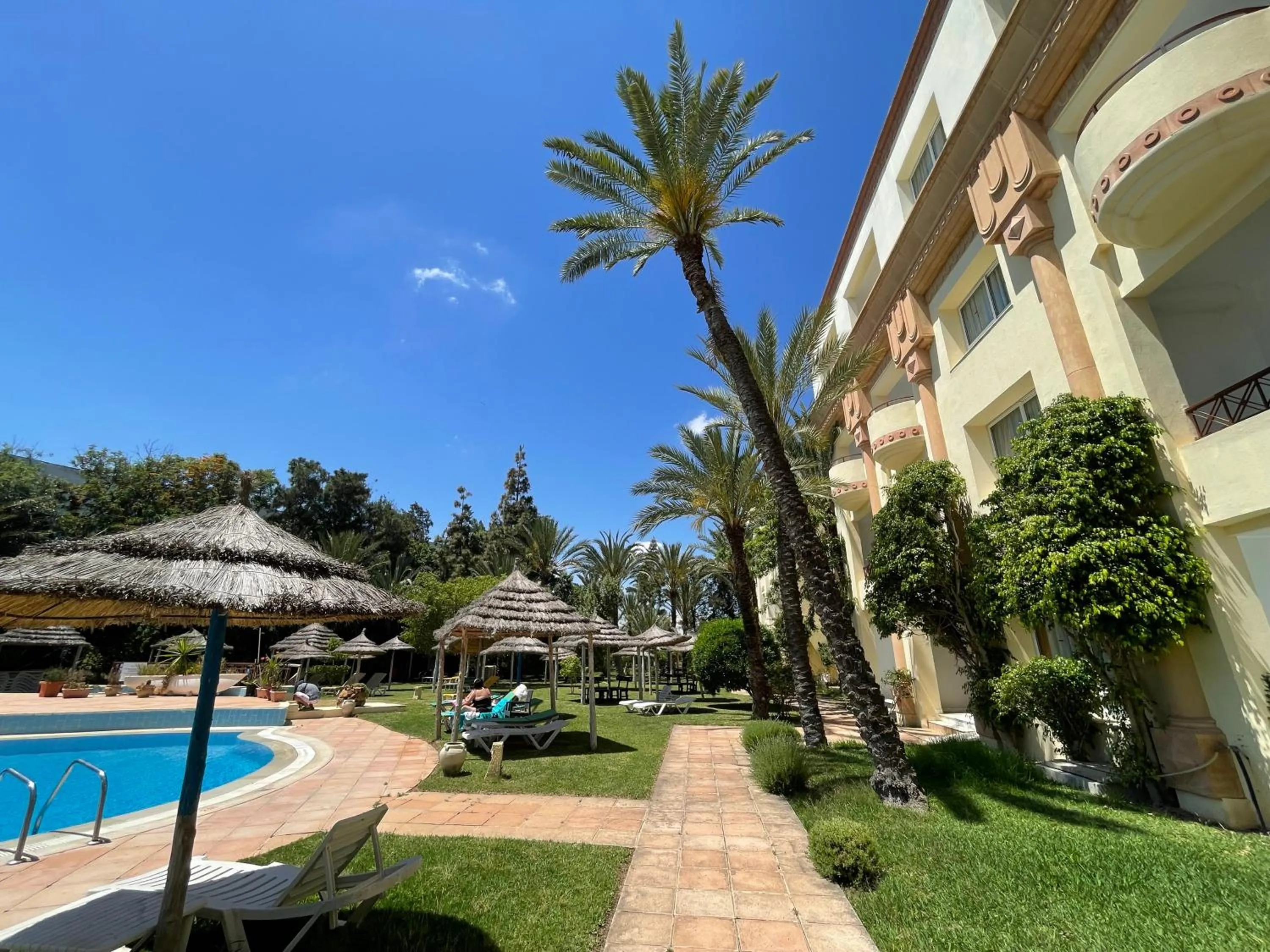 Garden in Marina Palace