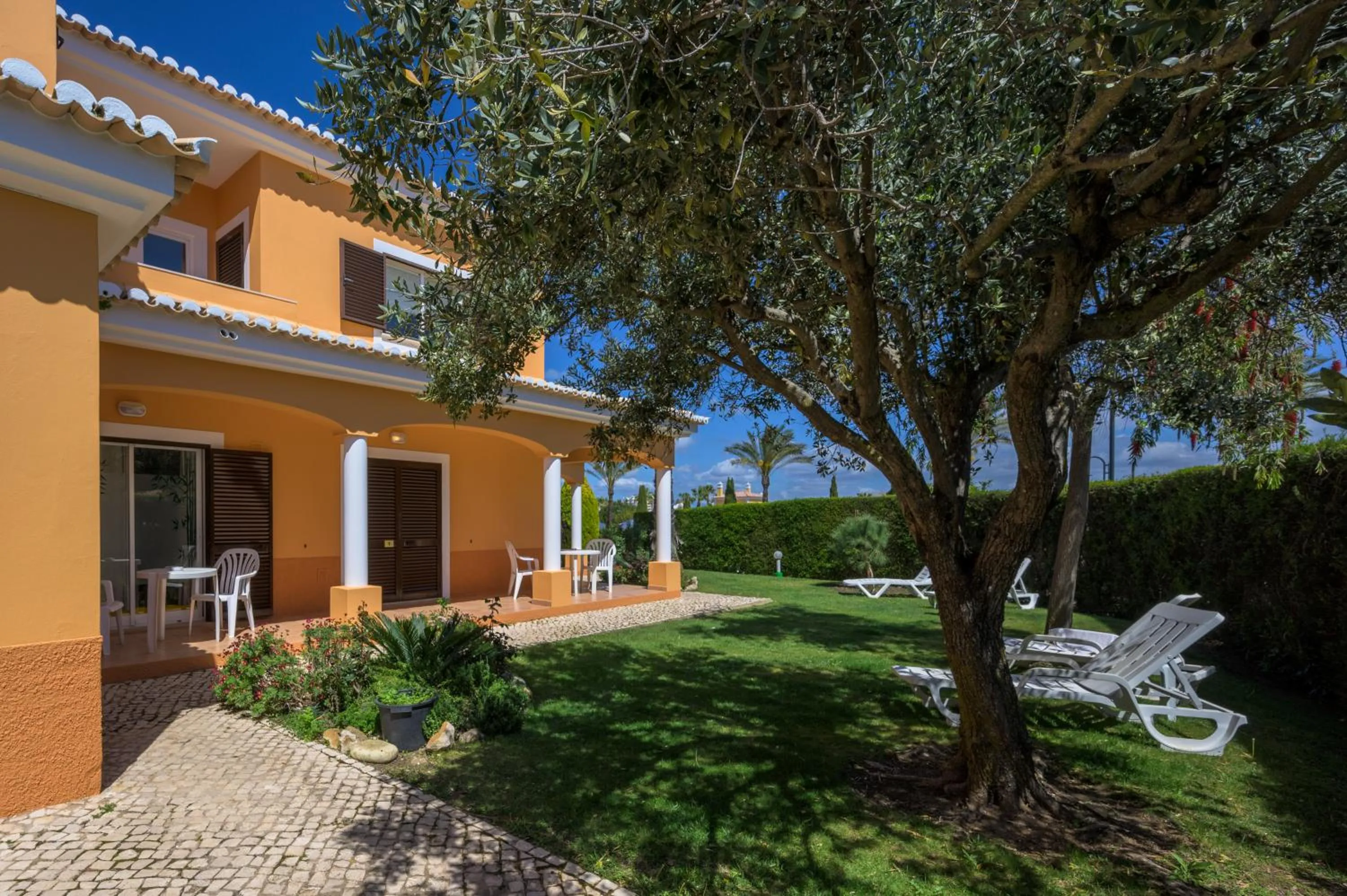 Garden in Canavial I & II Apartamentos