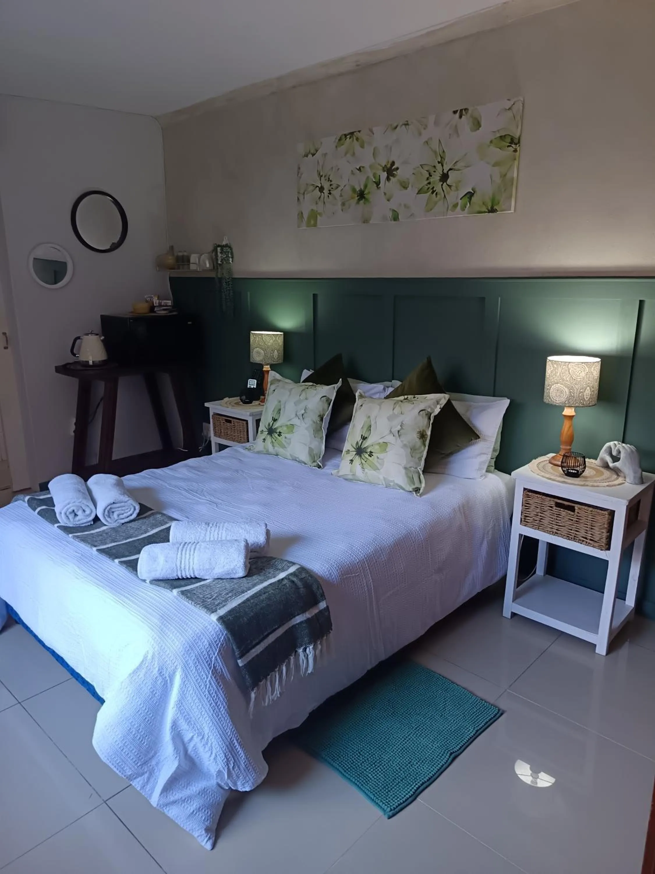 Bed in Bluewater Guesthouse