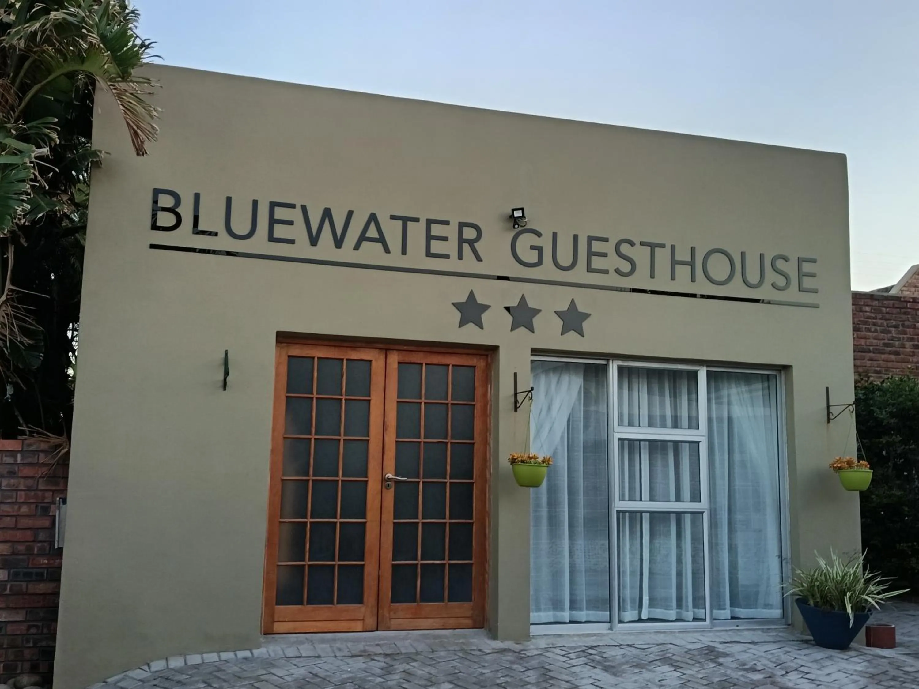 Bluewater Guesthouse