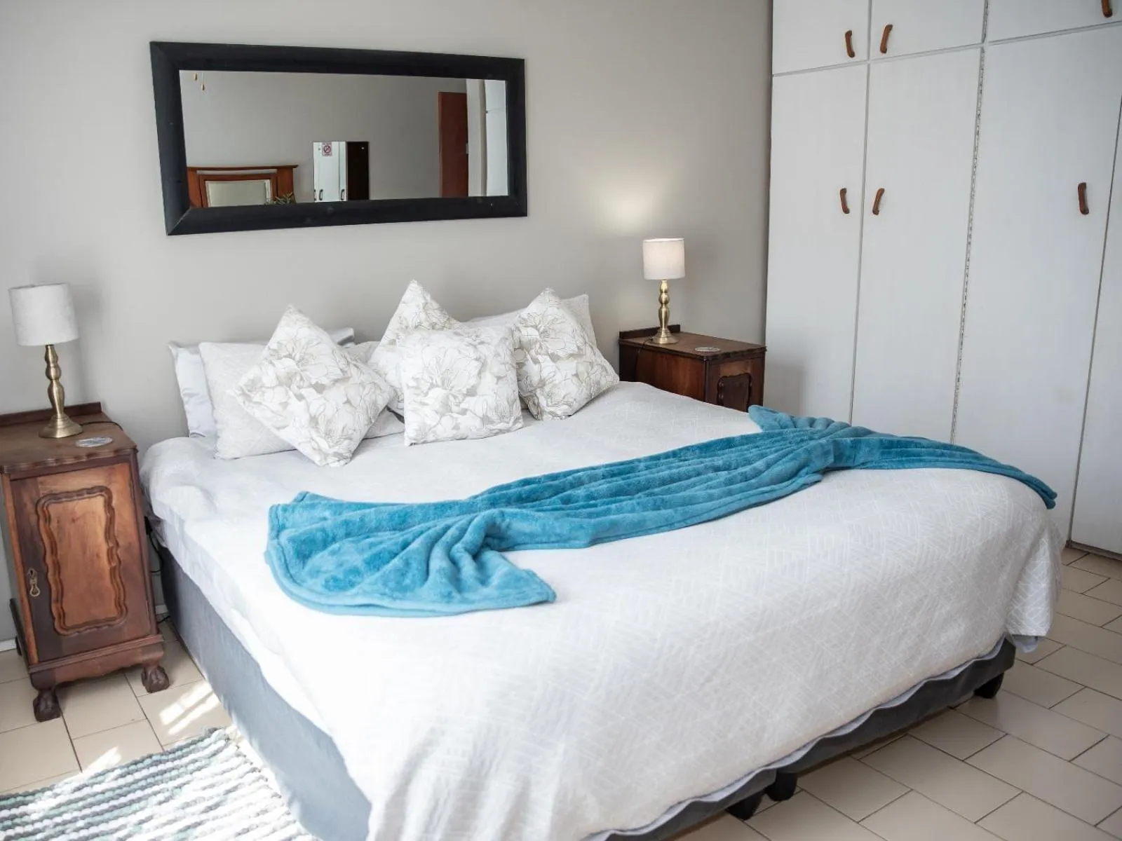 Bed in Bluewater Guesthouse