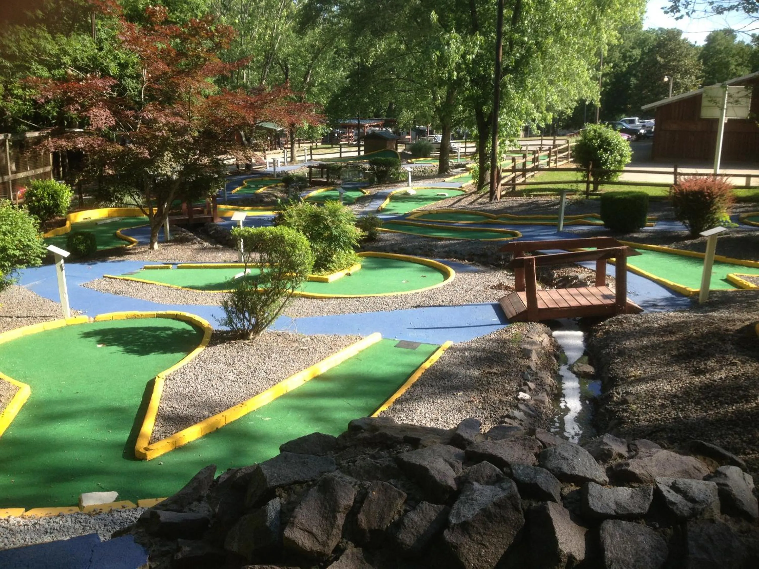Minigolf in Lake Myers Lakeside Villa 16
