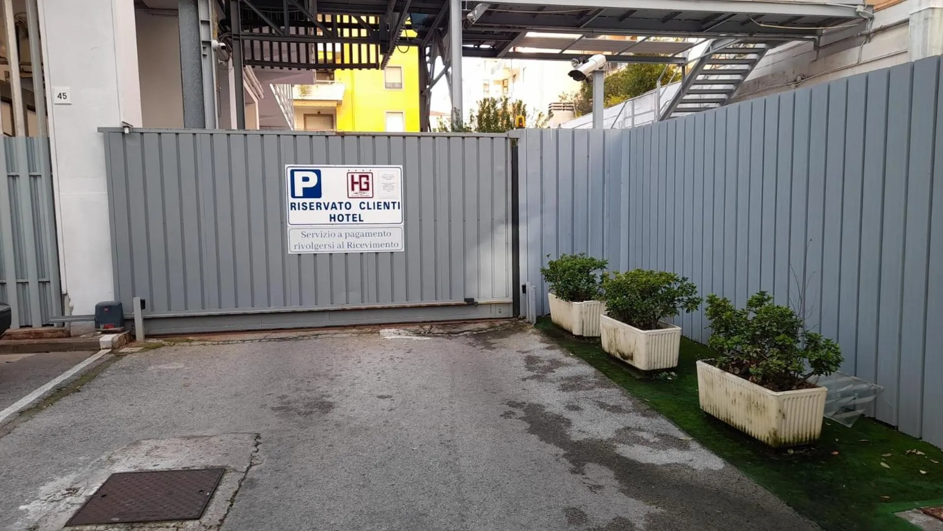 Parking in Hotel Grazia Deledda