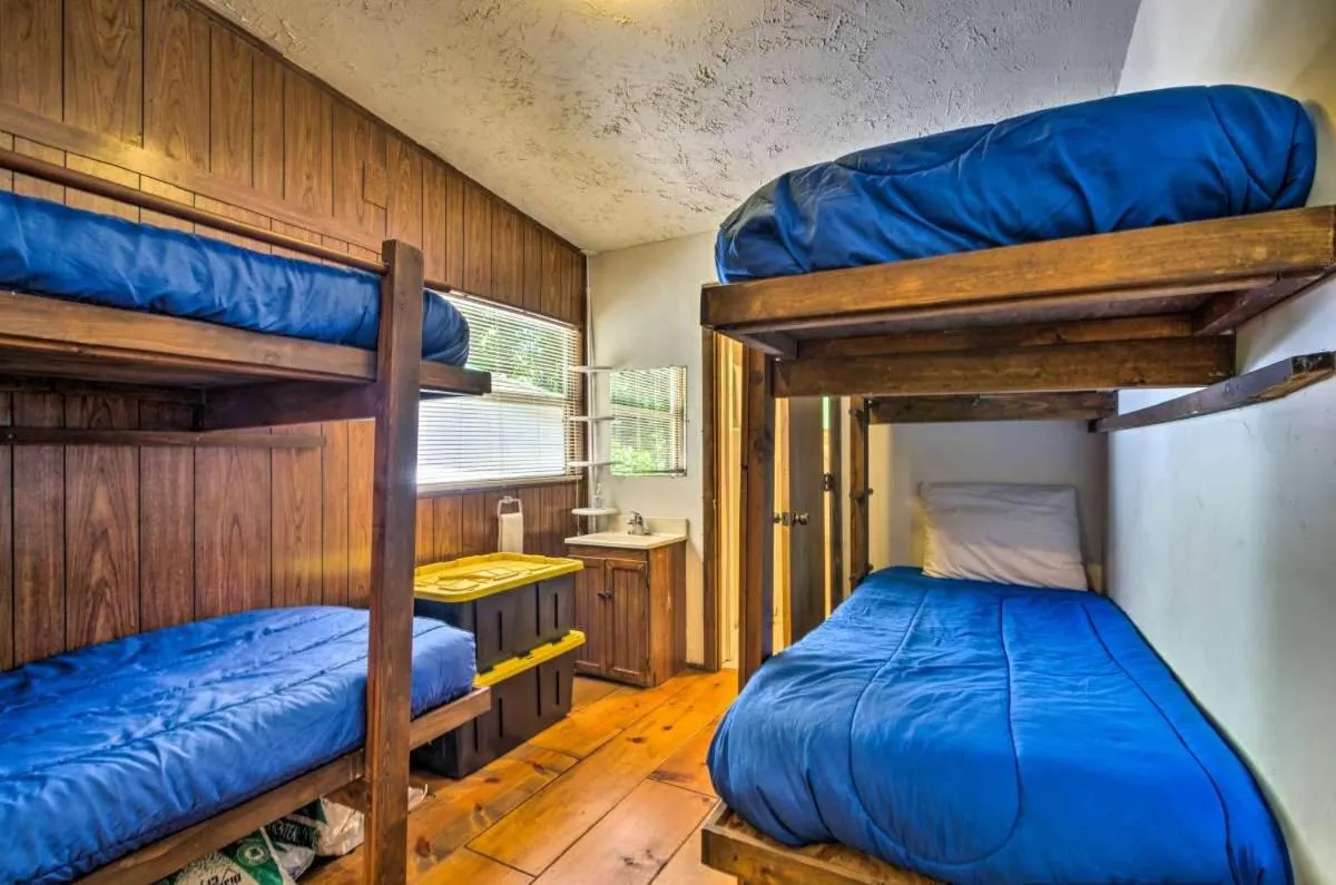 Bed in Nantahala Cabins