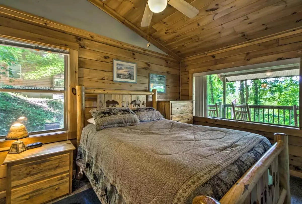 Bed in Nantahala Cabins