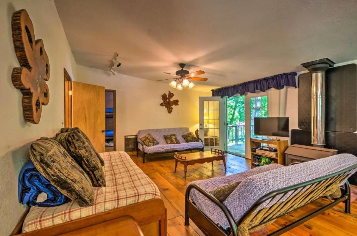 Bed in Nantahala Cabins