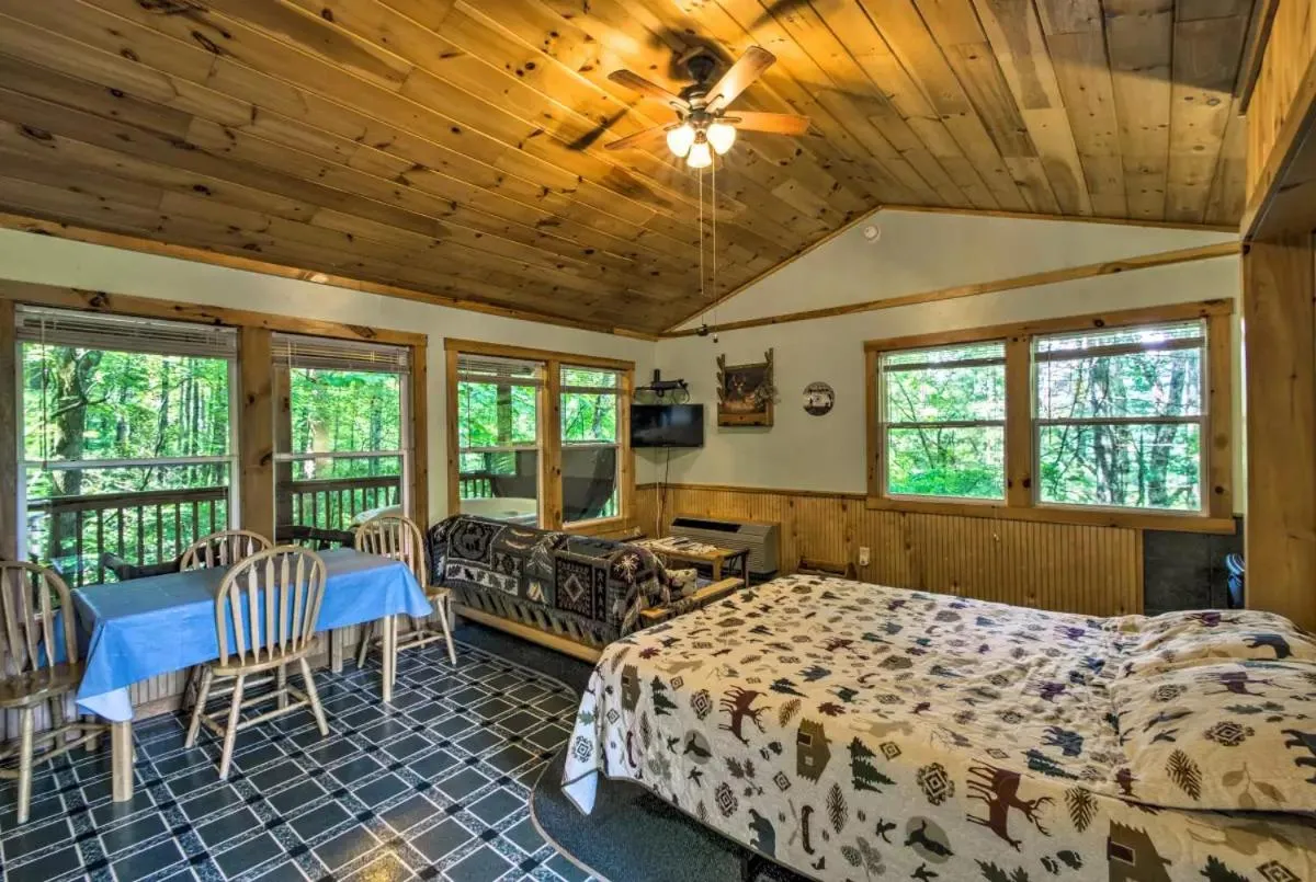 Bed in Nantahala Cabins