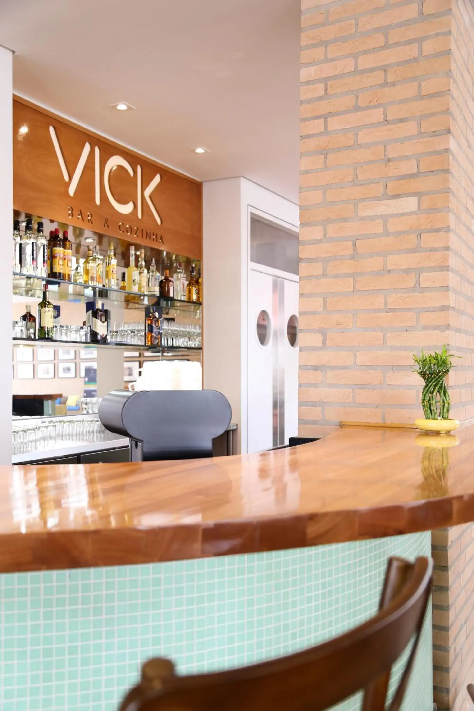 Lounge or bar in Vitória Hotel Express Dom Pedro Lounge or bar in Vitória Hotel Express Dom Pedro