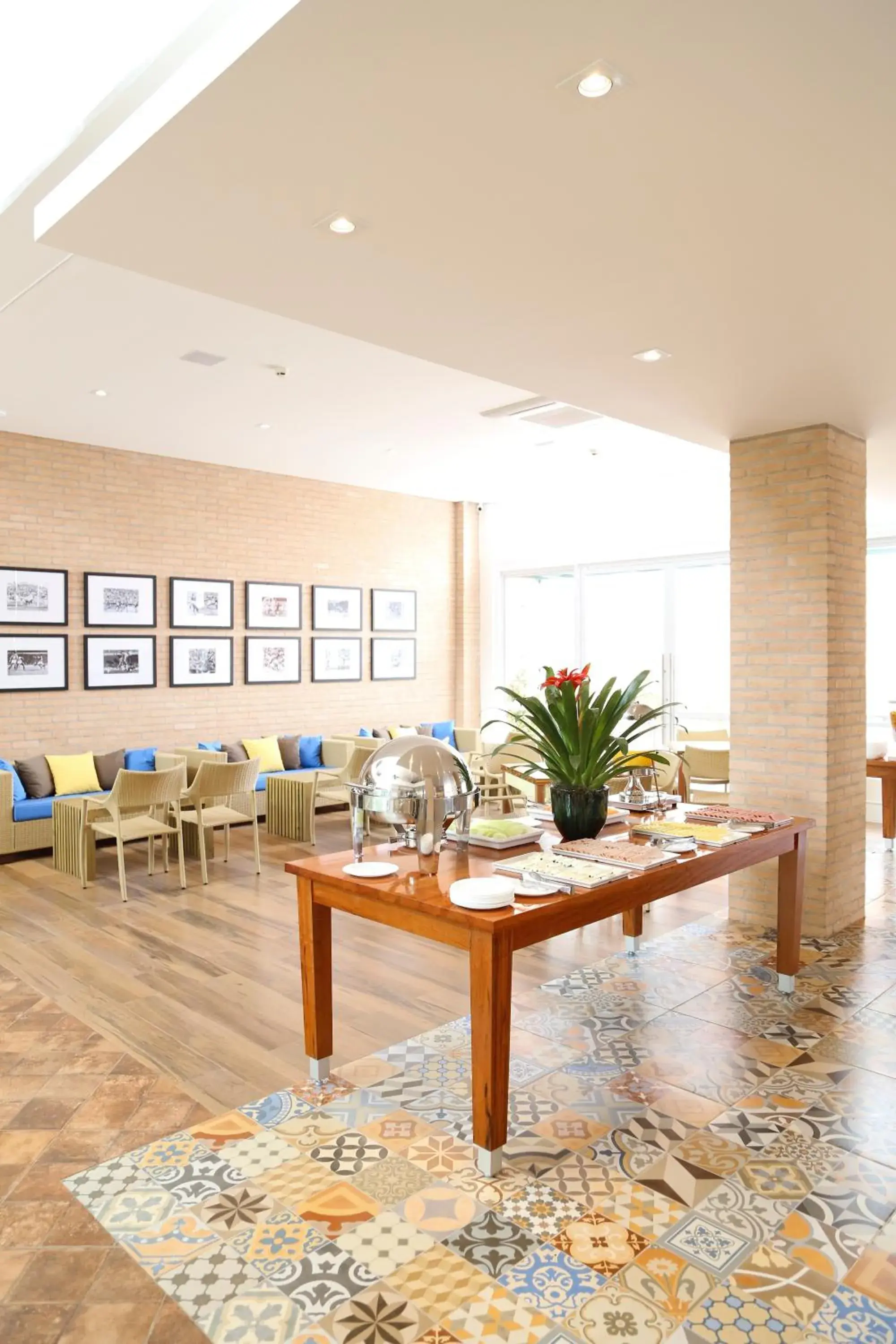 Food in Vitória Hotel Express Dom Pedro Food in Vitória Hotel Express Dom Pedro