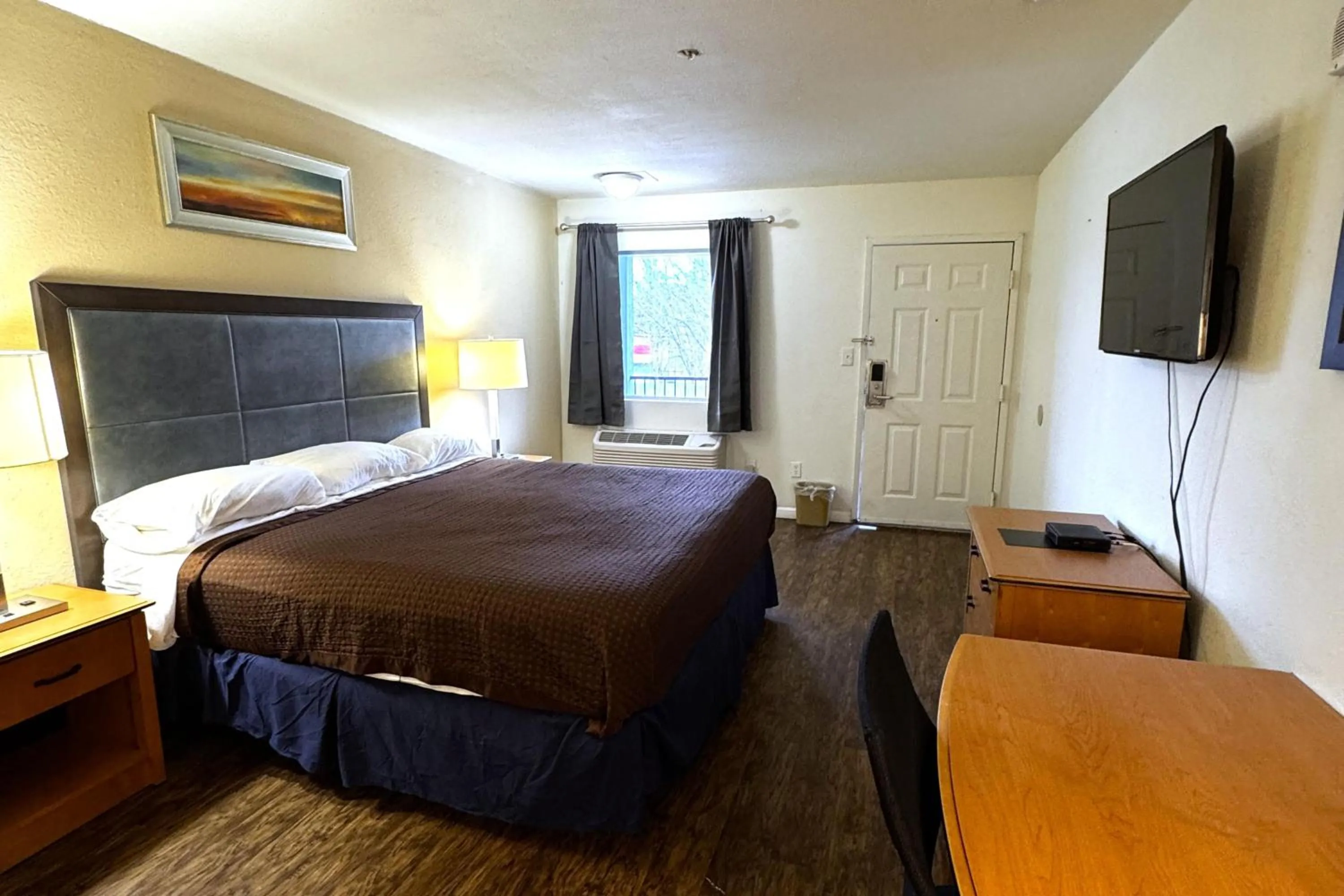 Bedroom, Bed in Woodbridge Inn By OYO Rome