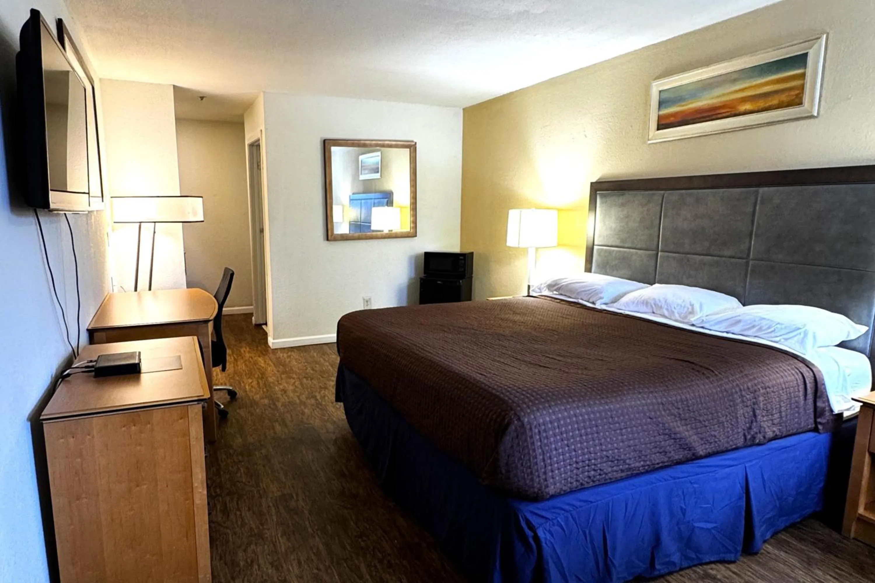 Bedroom, Bed in Woodbridge Inn By OYO Rome