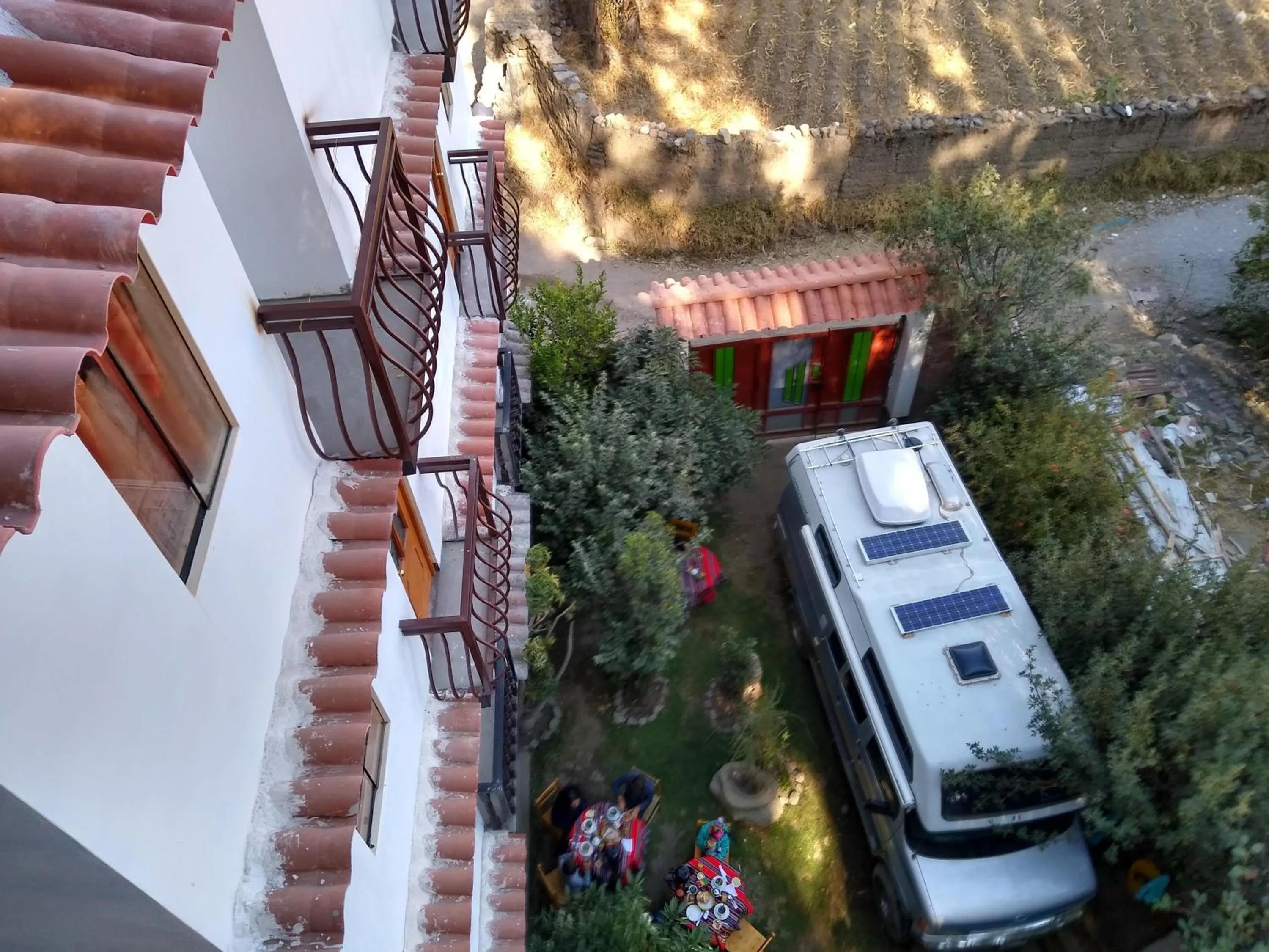 Garden view in Hostal Casa del Montañista