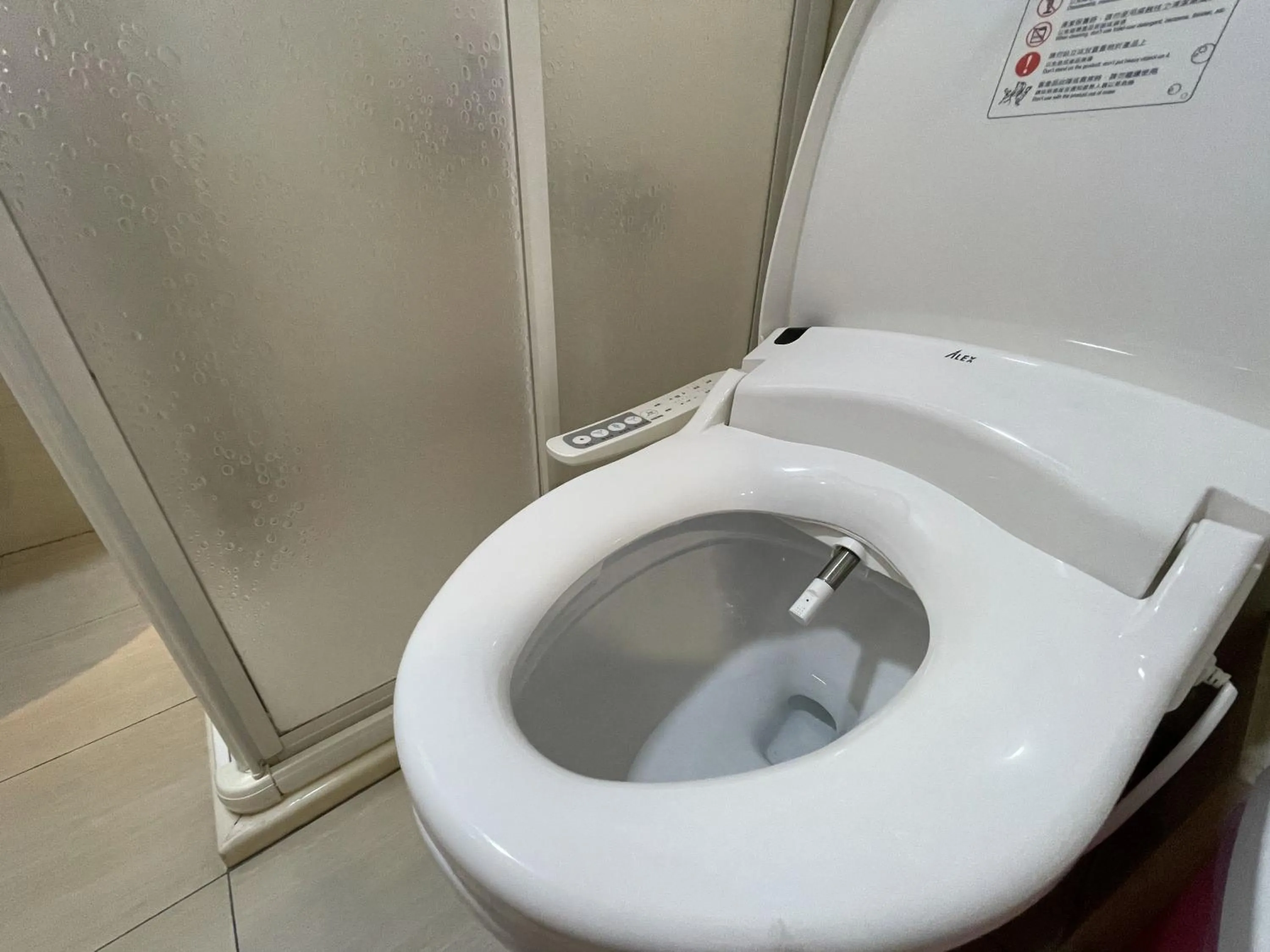 Bathroom in N. Castle Hotel