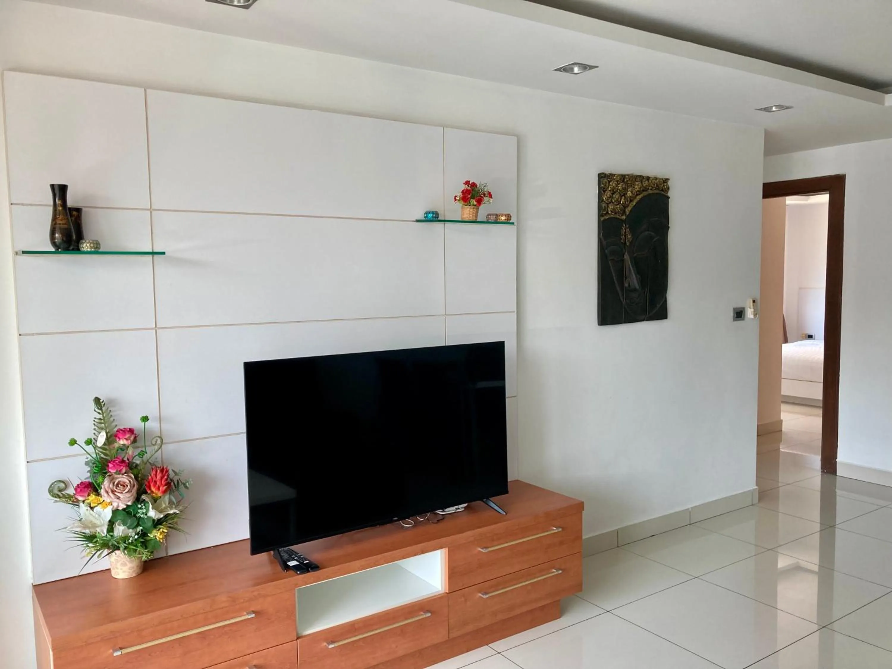 Living room in Hyde Park Residence by Pattaya Sunny rentals