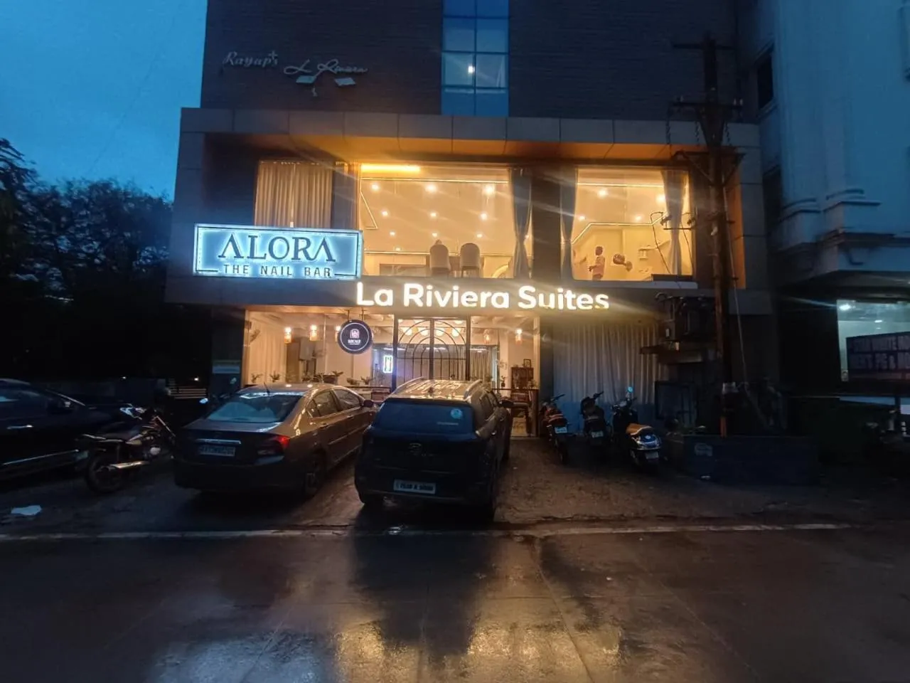 Property building in La Riviera Suites