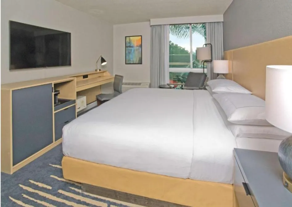 Bed in Doubletree By Hilton Chico, Ca