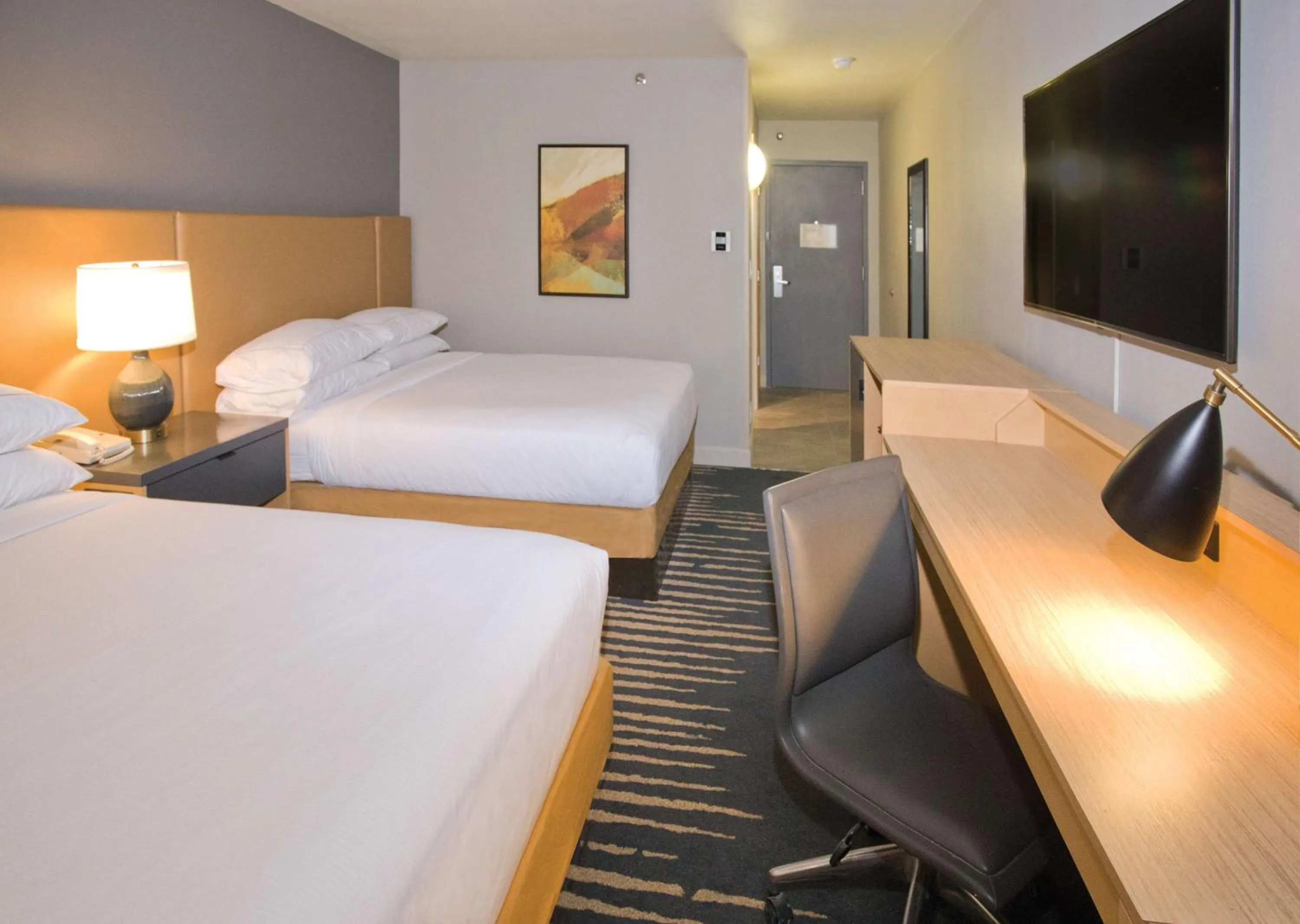 Bedroom, Bed in Doubletree By Hilton Chico, Ca