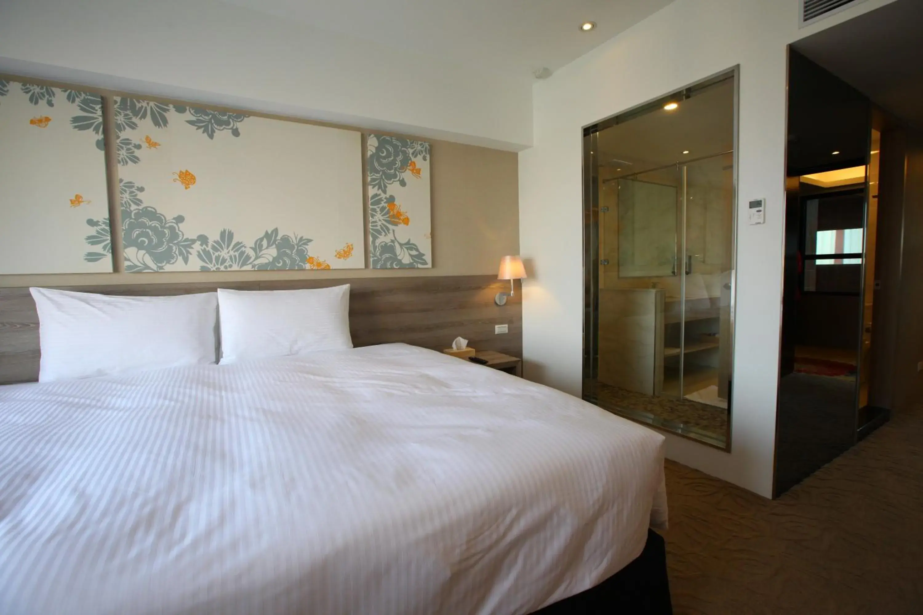 Bed in Aeris International Hotel Bed in Aeris International Hotel