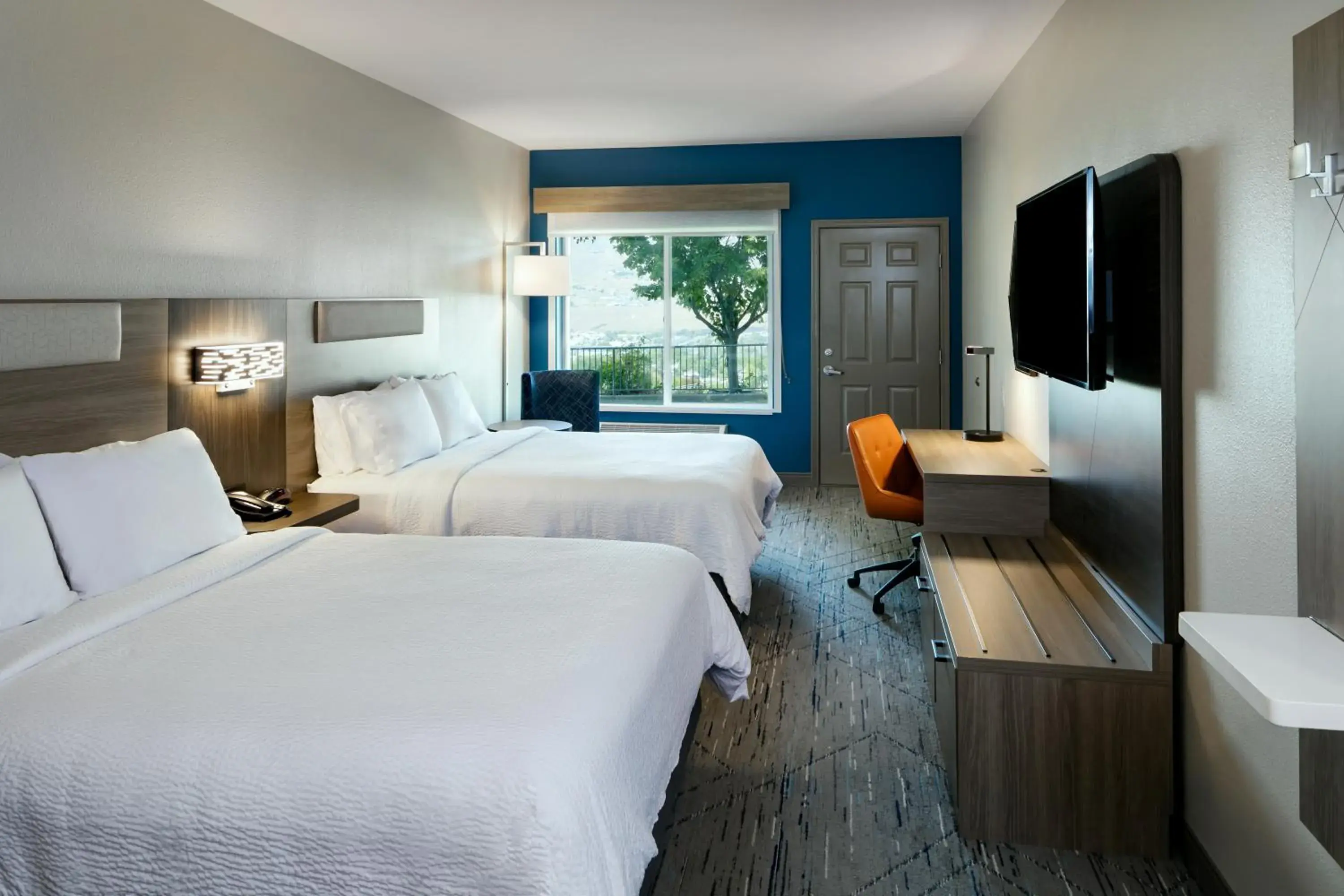 Photo of the whole room, Bed in Holiday Inn Express Lewiston by IHG Photo of the whole room, Bed in Holiday Inn Express Lewiston by IHG