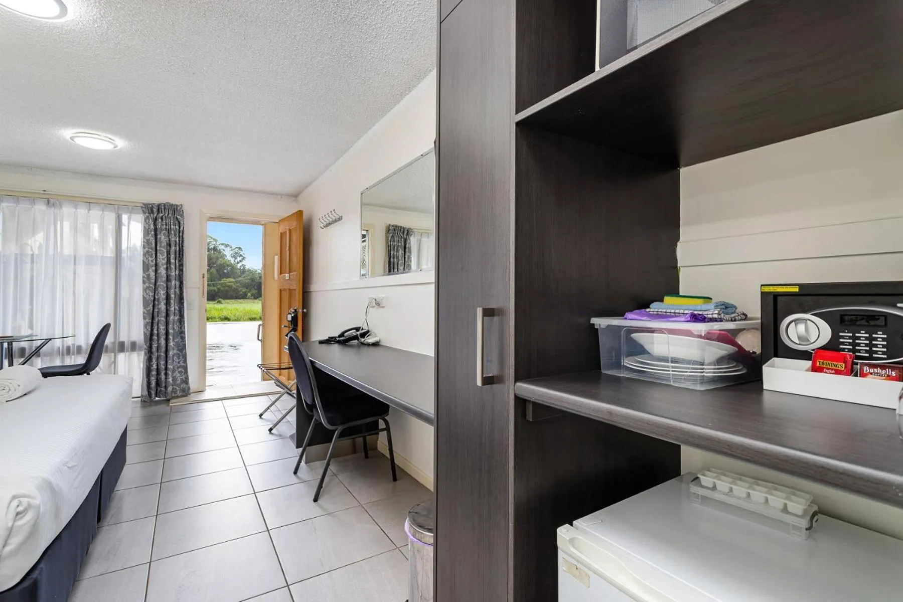 Bed in Gallery Motel