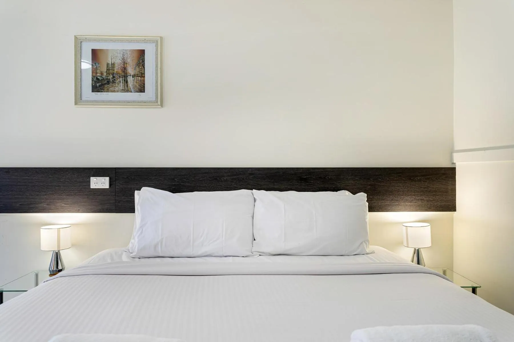 Bed in Gallery Motel