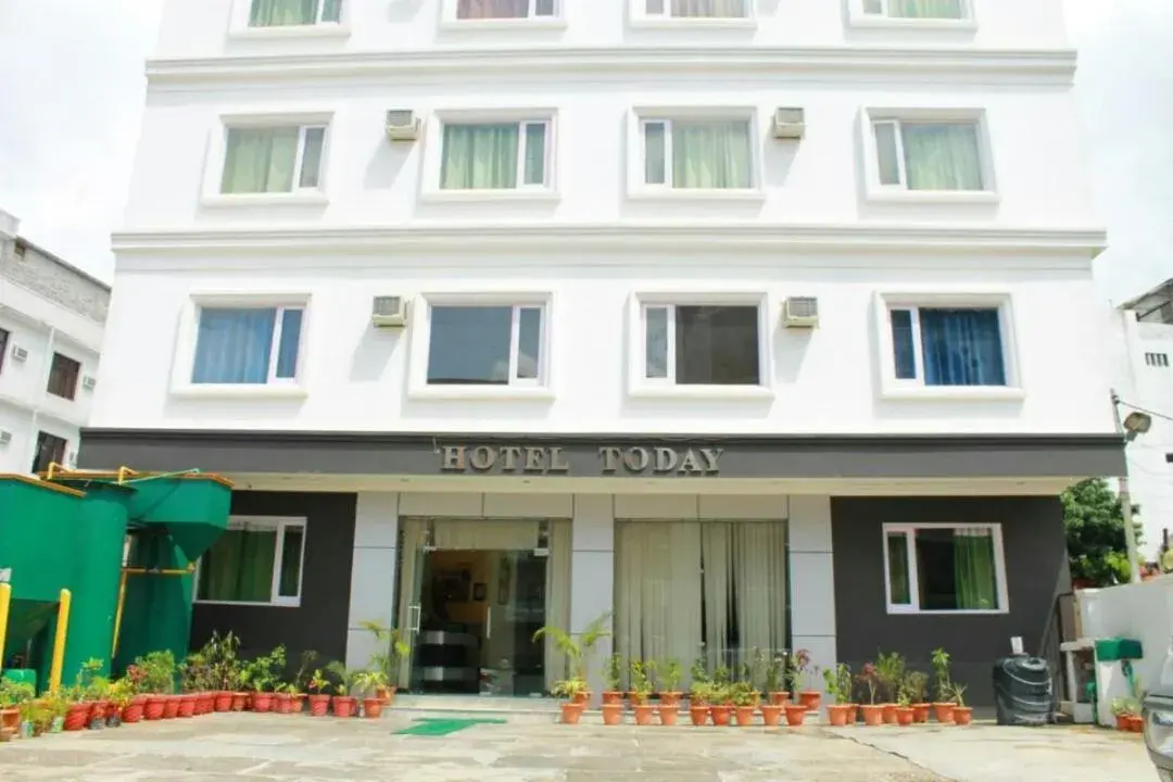 Facade/entrance in Hotel Today, Katra Facade/entrance in Hotel Today, Katra