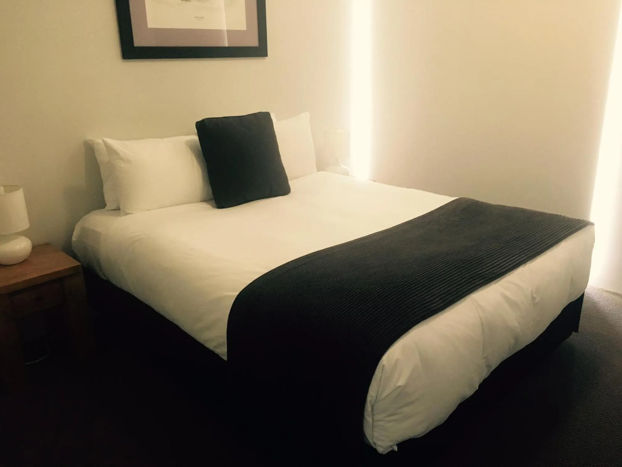 Bedroom, Bed in Cairns Private Apartments