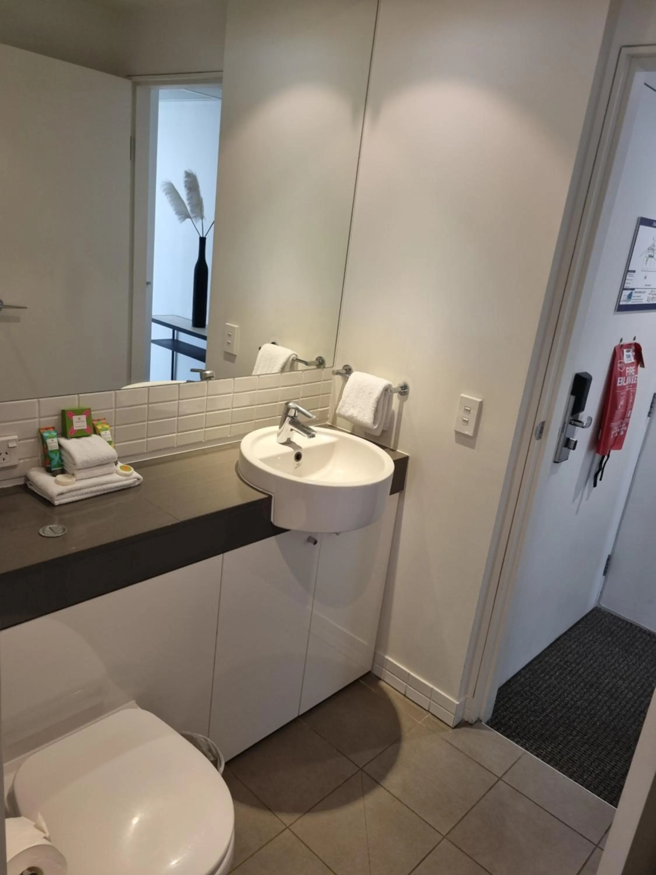 Bathroom in Cairns Private Apartments