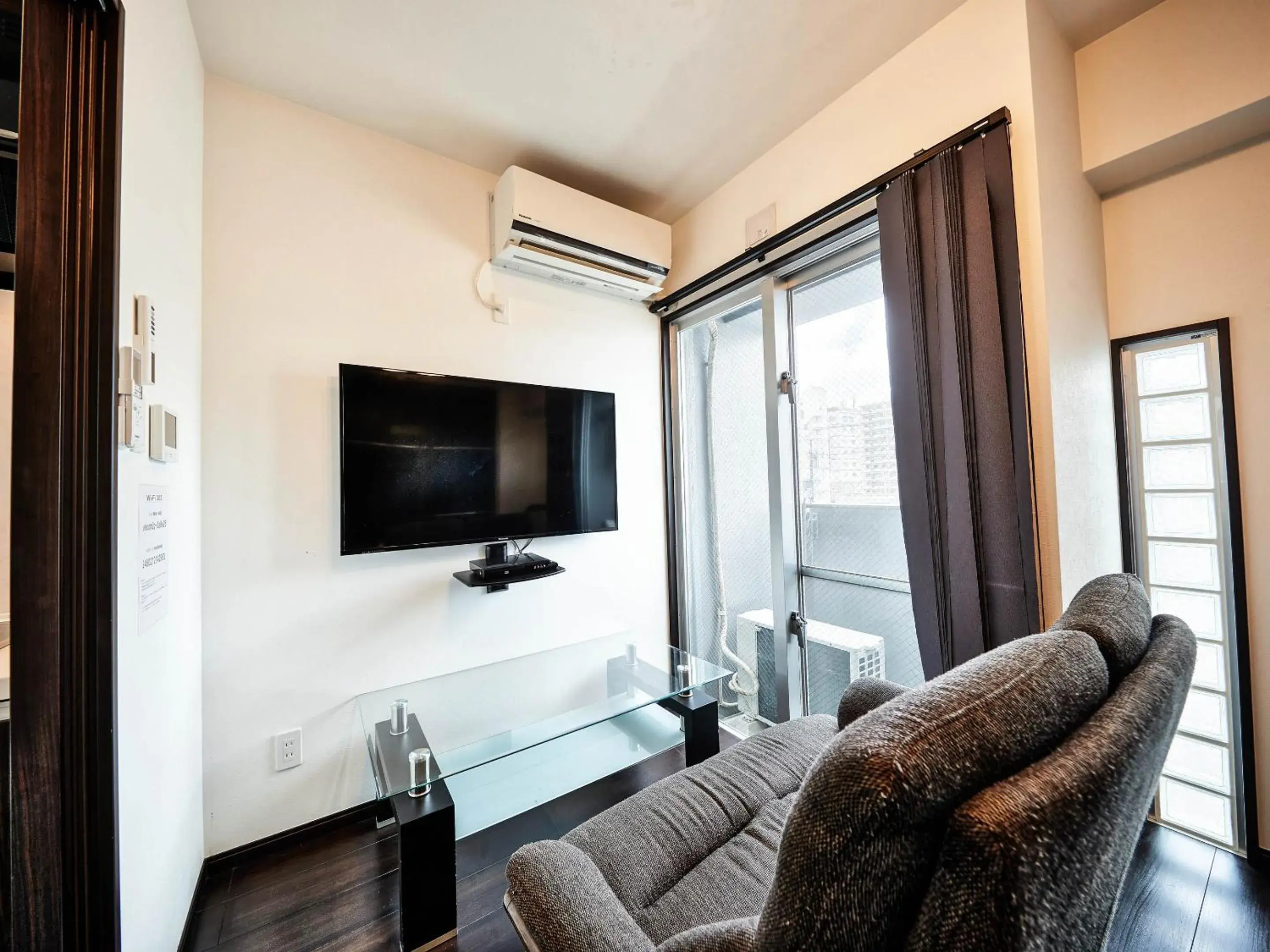 Living room in Terrace Resort Shintoshin Living room in Terrace Resort Shintoshin