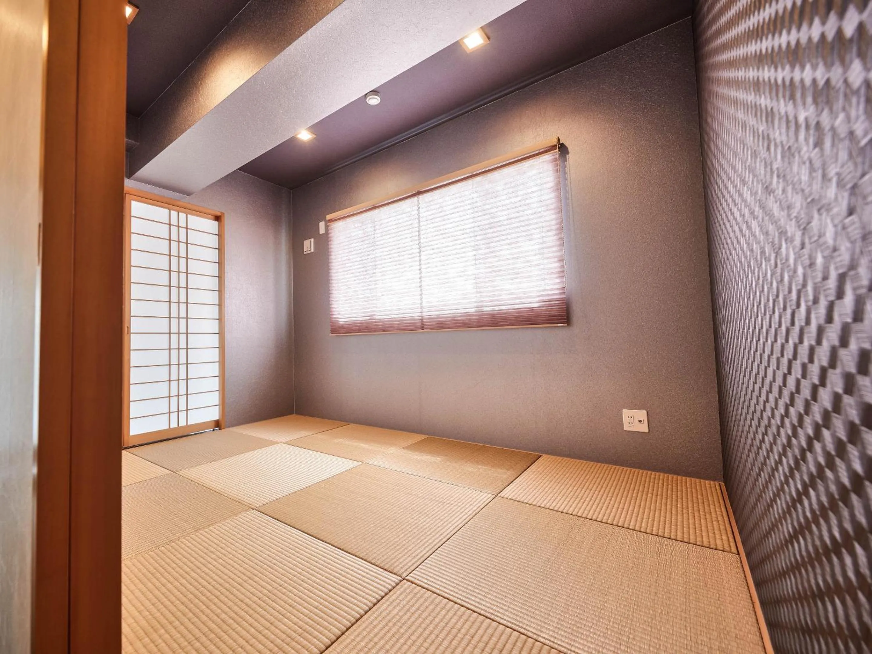 Photo of the whole room in Terrace Resort Shintoshin