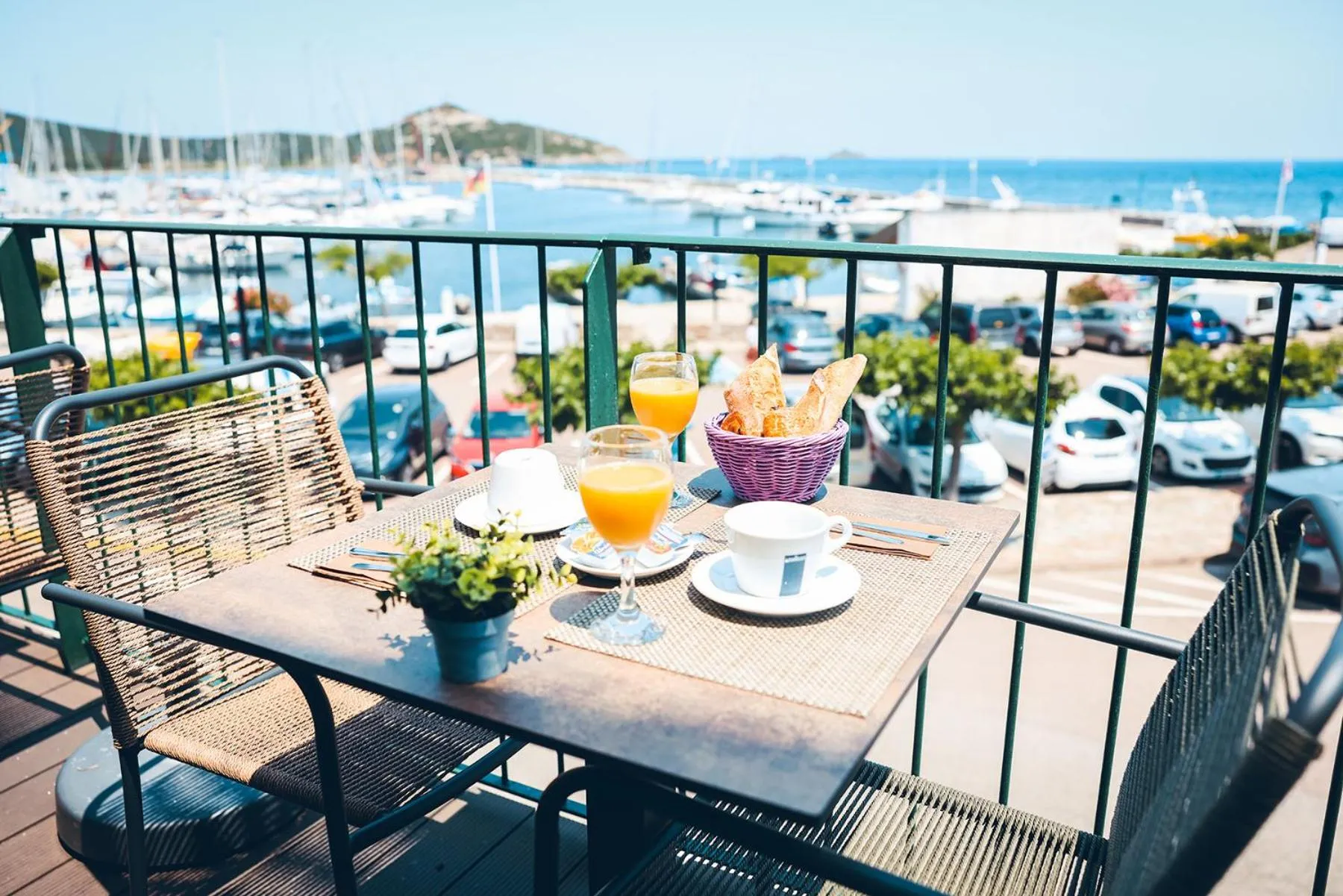 Lounge or bar in Marina D'oro