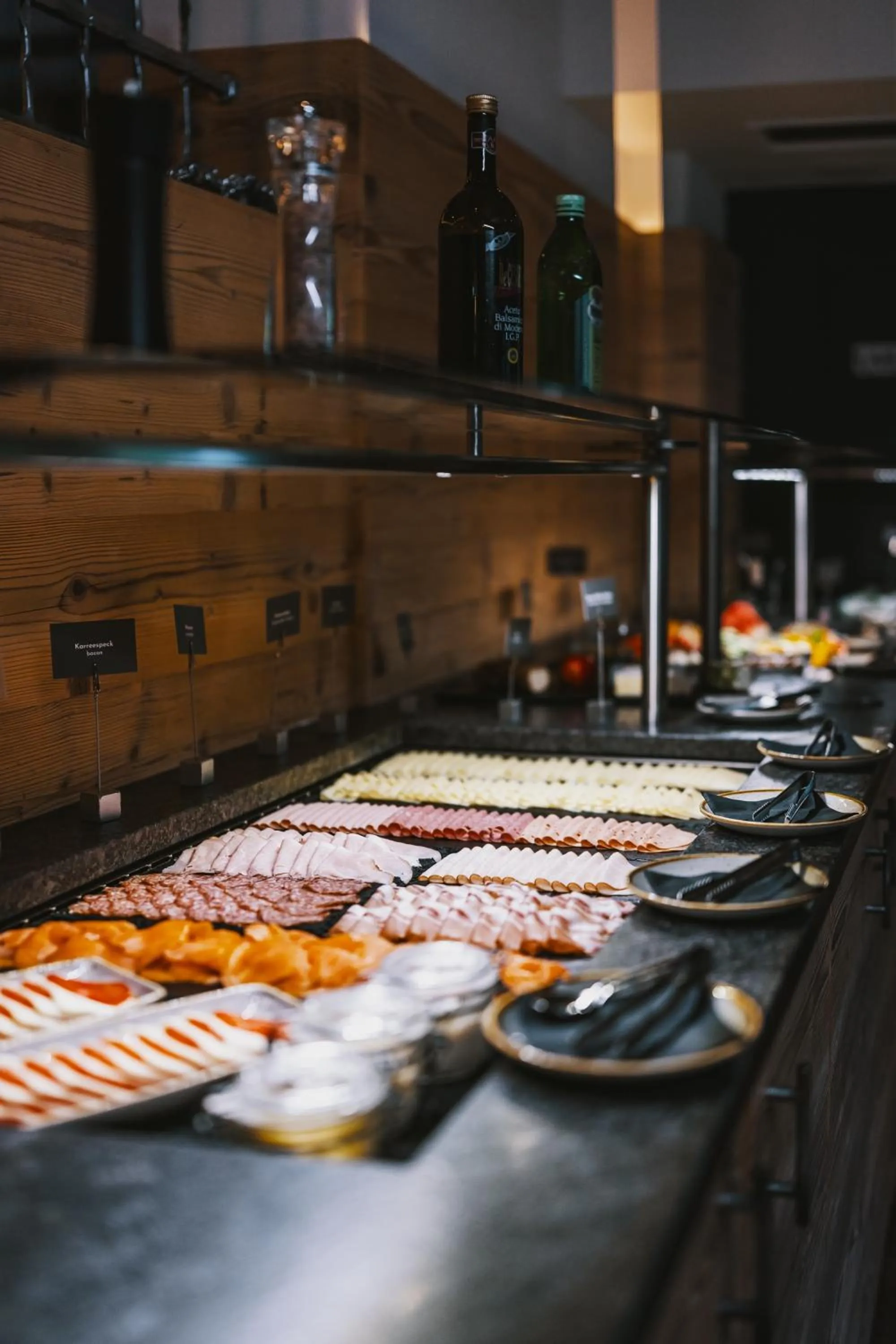 Buffet breakfast in Hotel Flachauerhof
