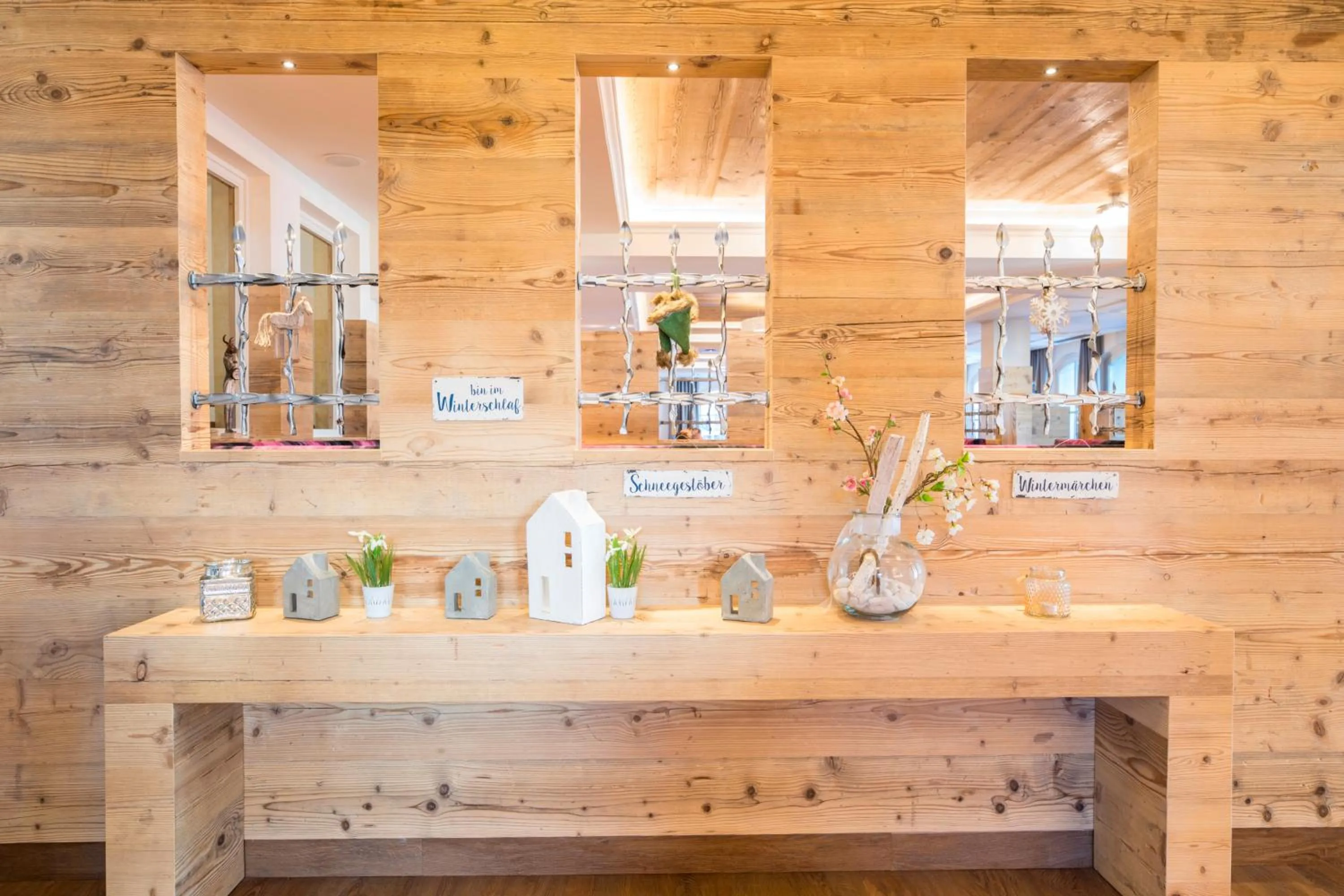 Lounge or bar in Hotel Flachauerhof