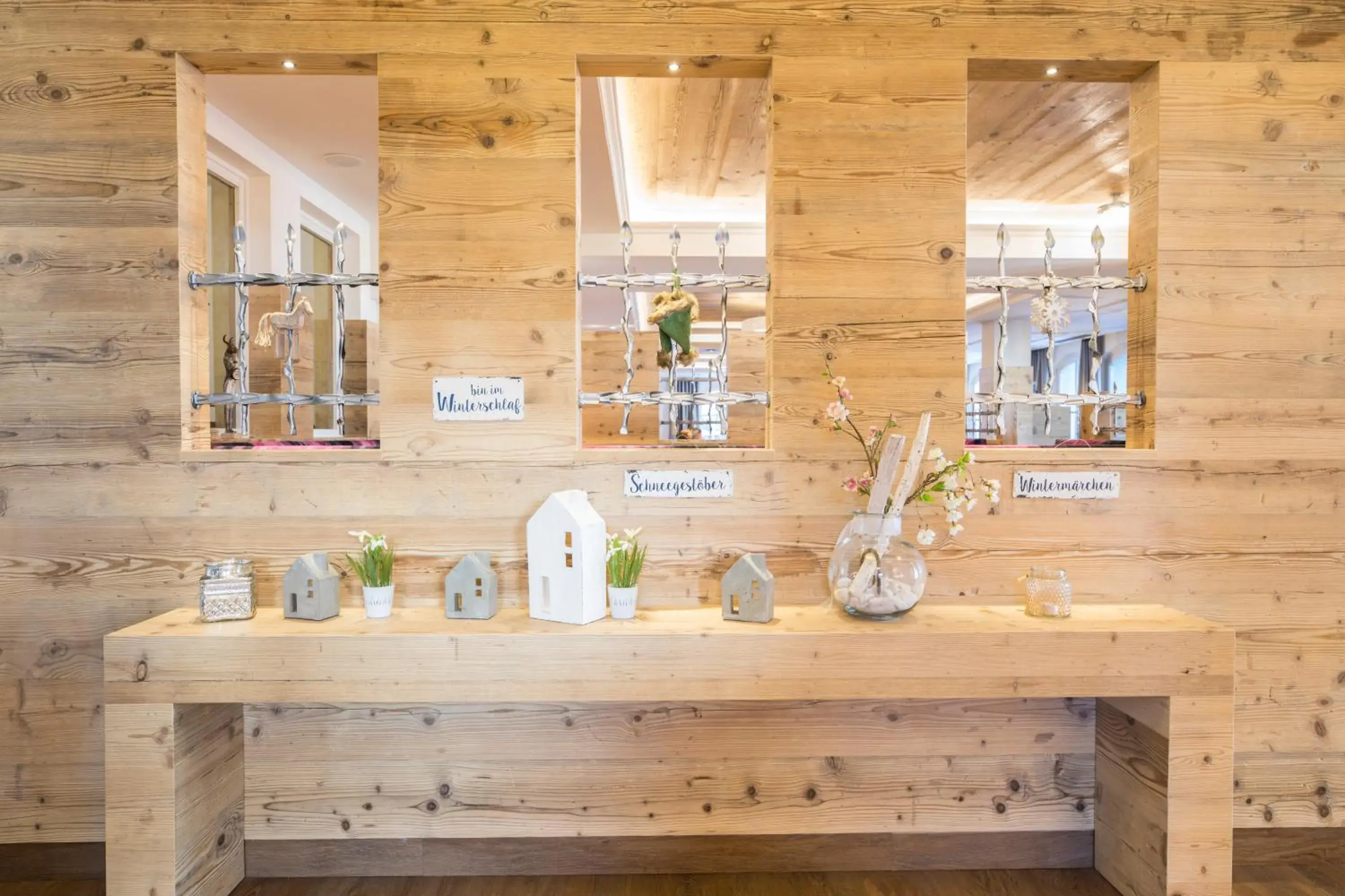 Lobby or reception in Hotel Flachauerhof Lobby or reception in Hotel Flachauerhof