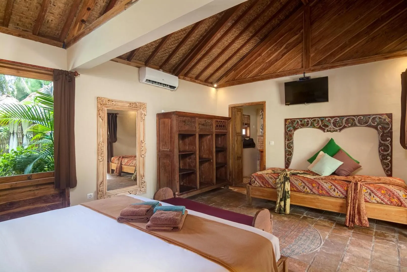 Bed in Dolcemare Resort