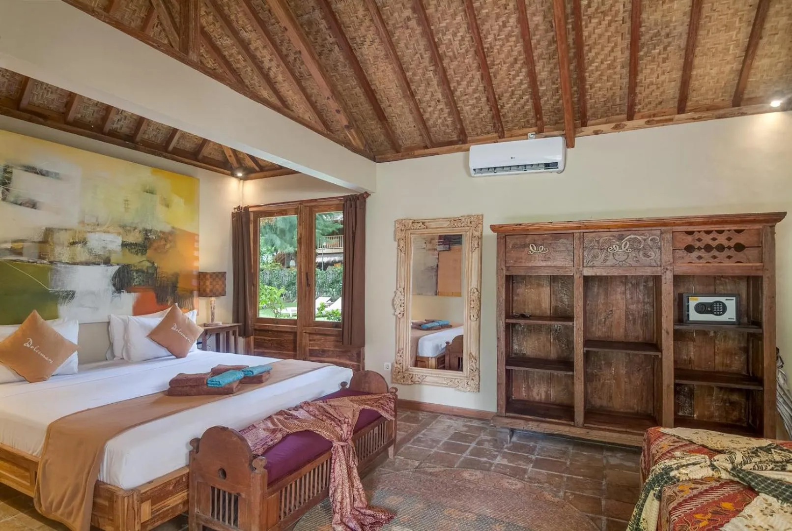 Bed in Dolcemare Resort