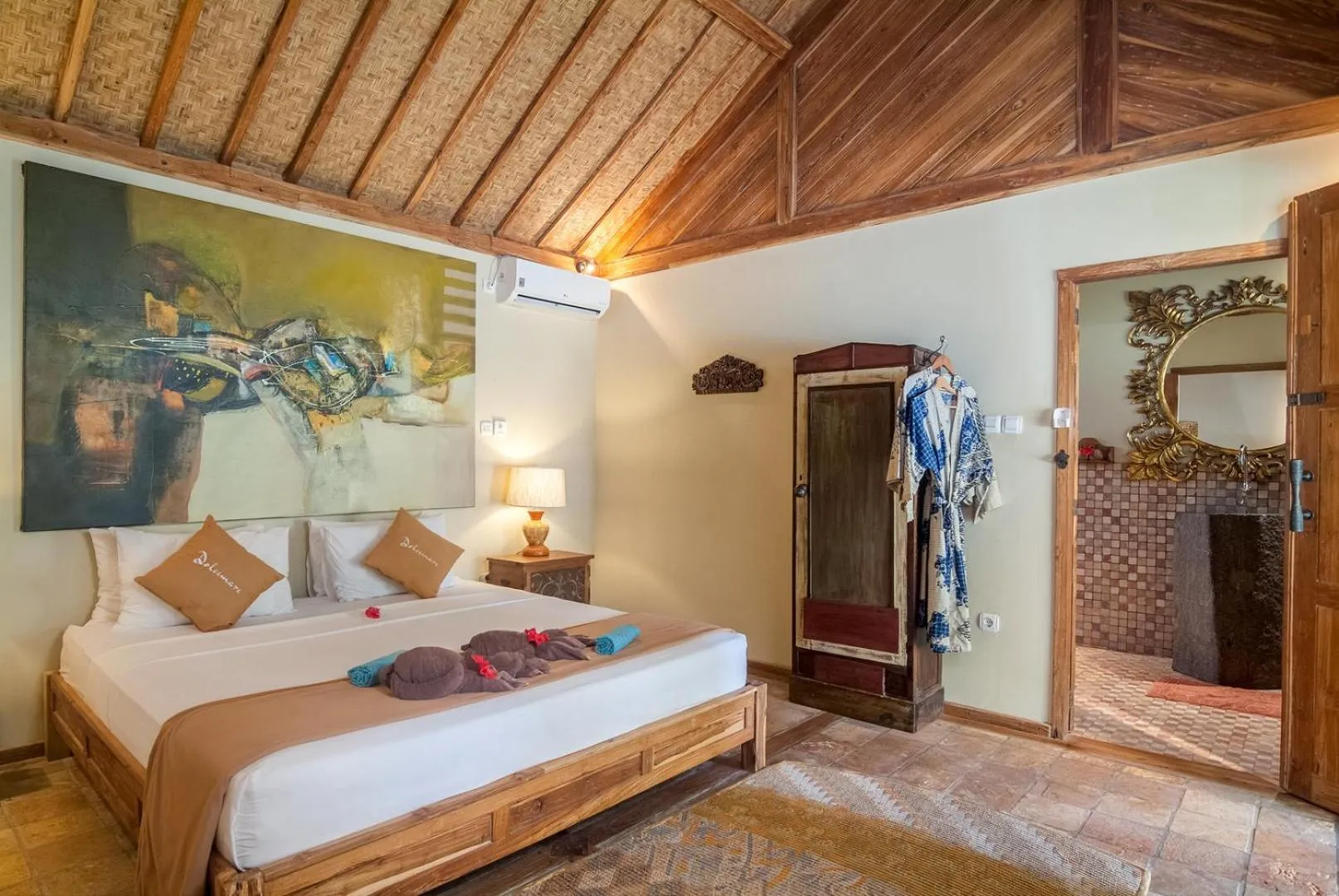 Bed in Dolcemare Resort