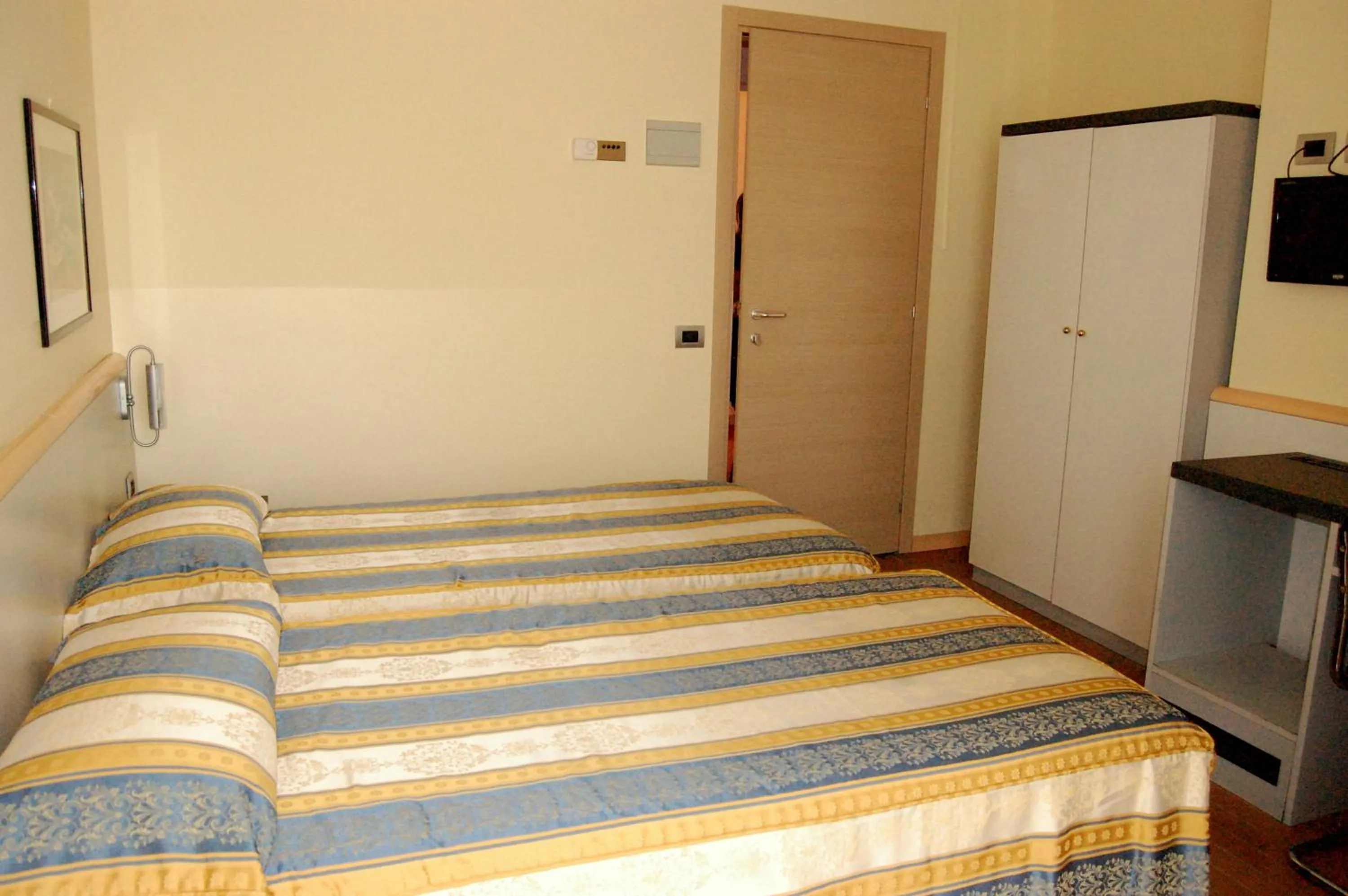 Bed in Hotel Ristorante Novara Expo