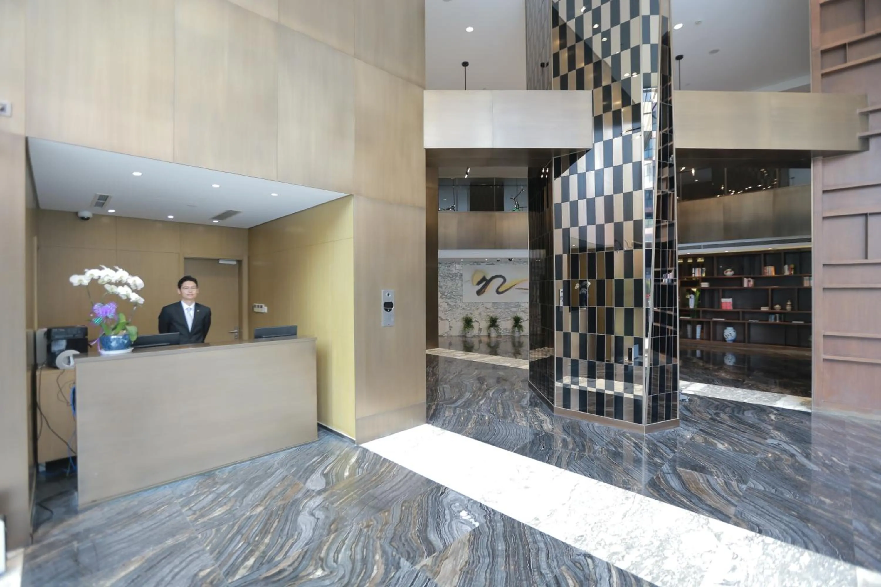 Lobby or reception in Green Court Residence Jinqiao Diamond Shanghai