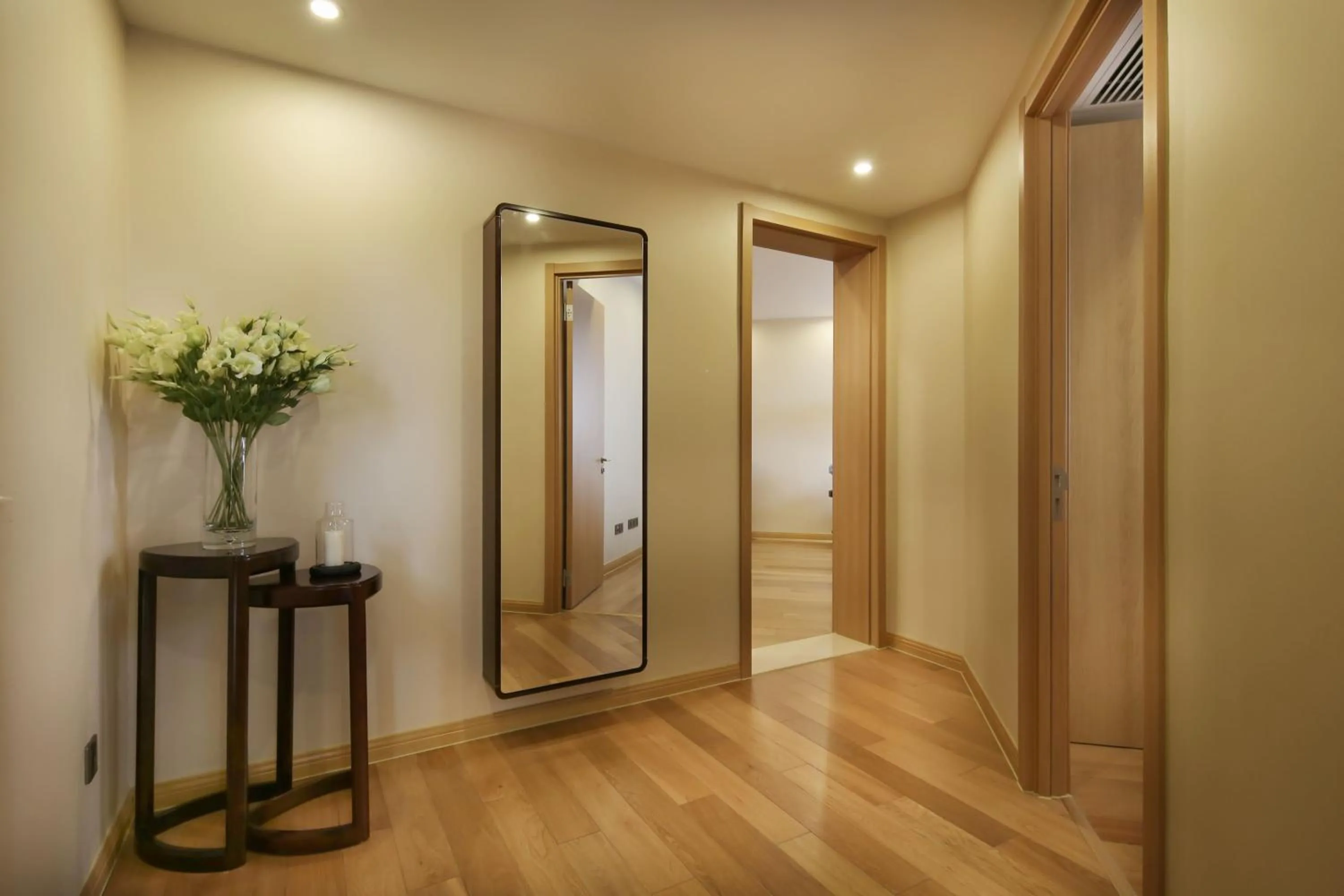 Living room in Green Court Residence Jinqiao Diamond Shanghai