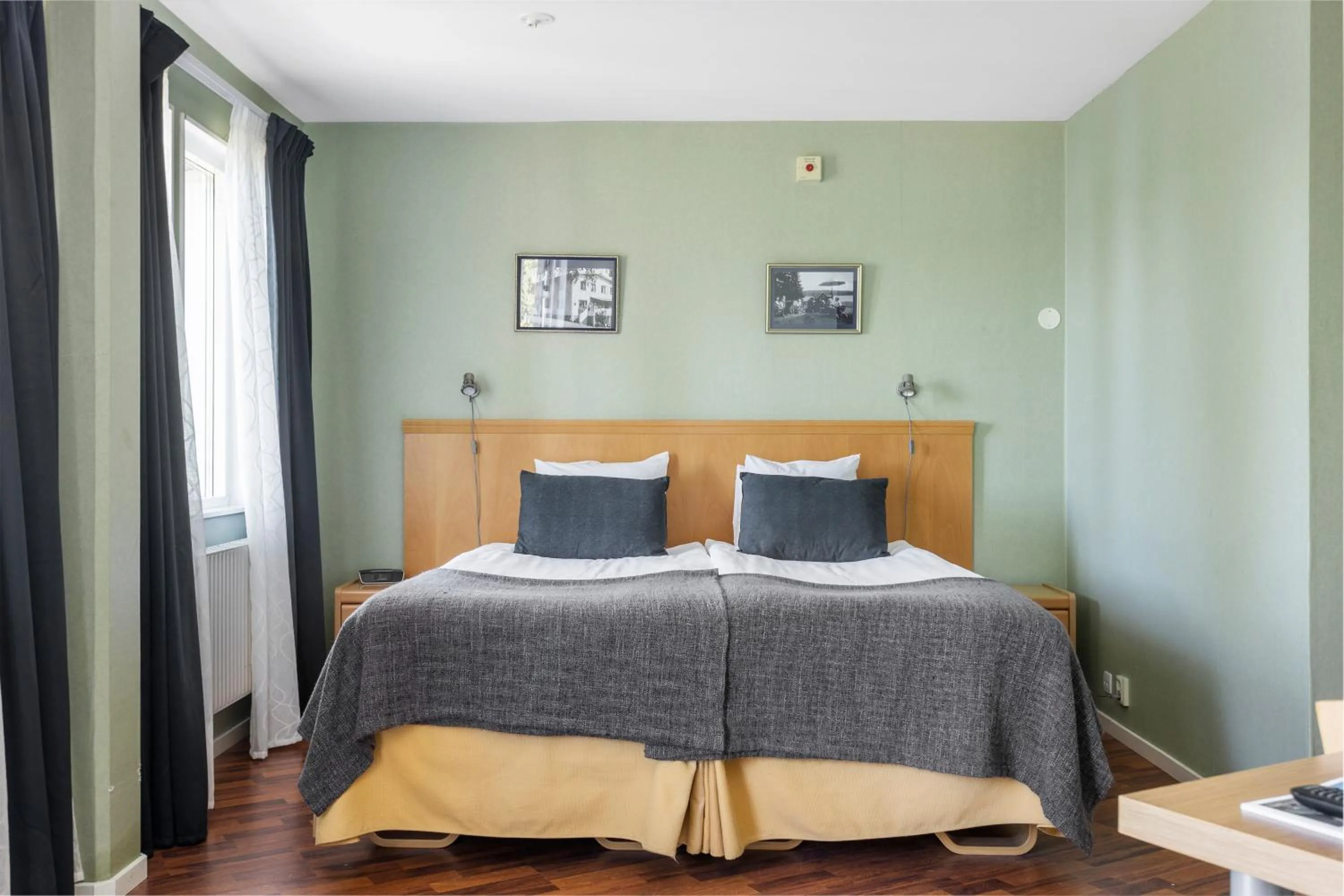 Property building, Bed in Hotell Frykenstrand; Sure Hotel Collection by Best Western