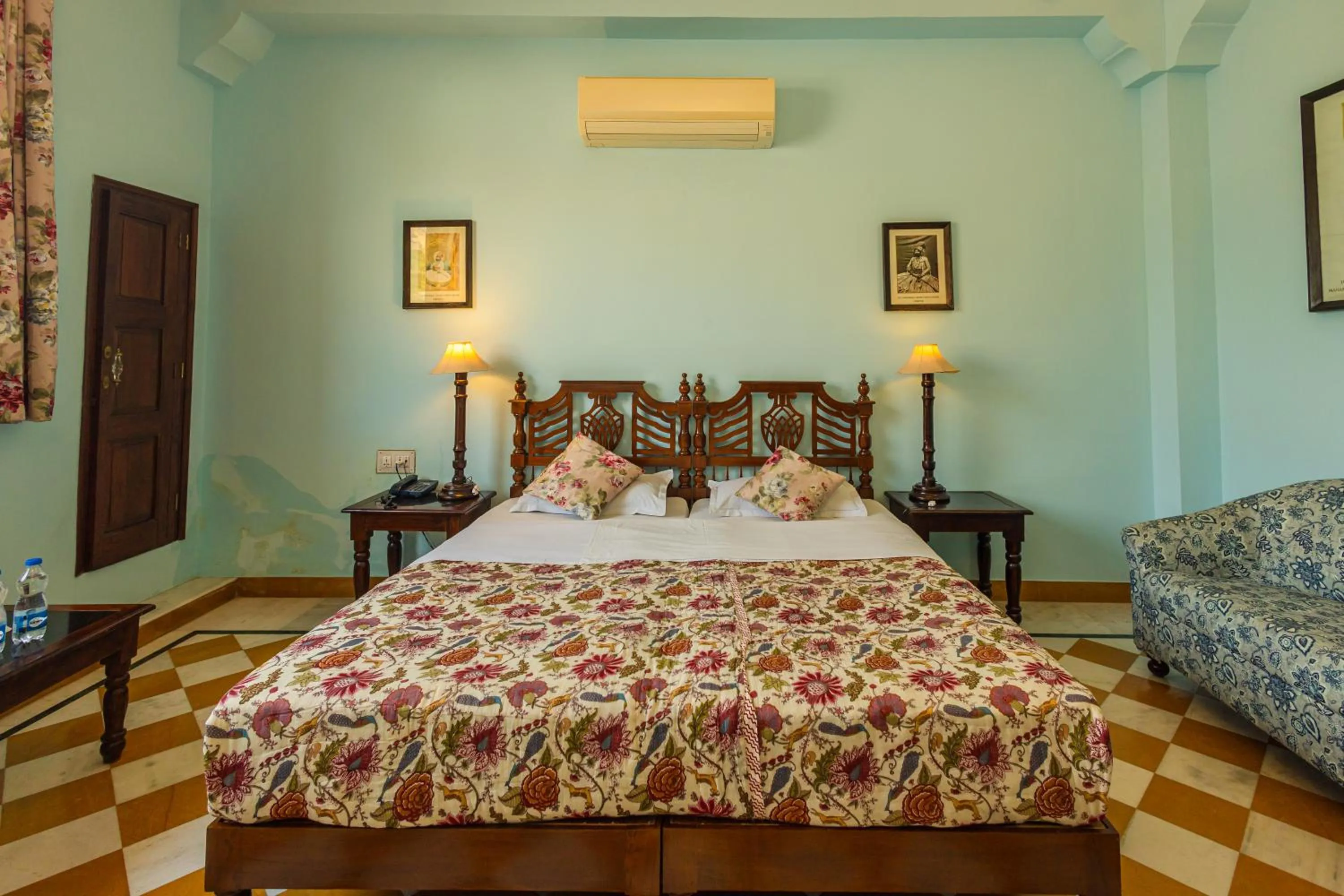 Bed in Haveli Inn Pal