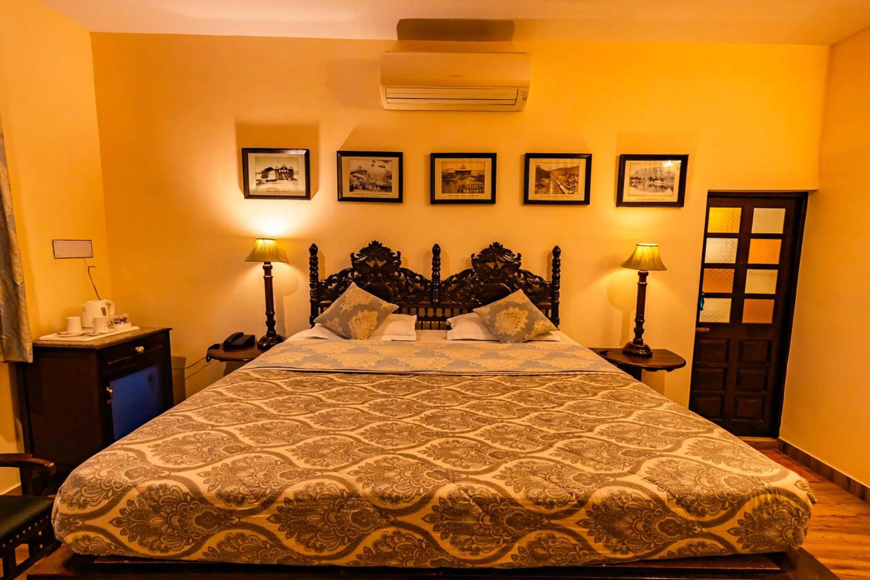 Bed in Haveli Inn Pal