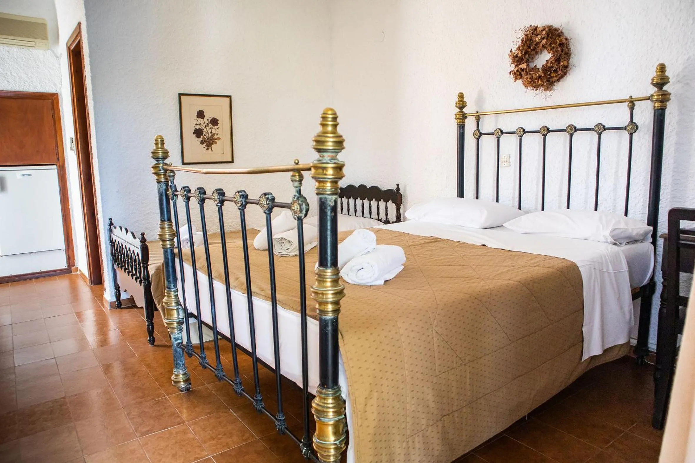 Photo of the whole room, Bed in Vagia Traditional, Aegina Island